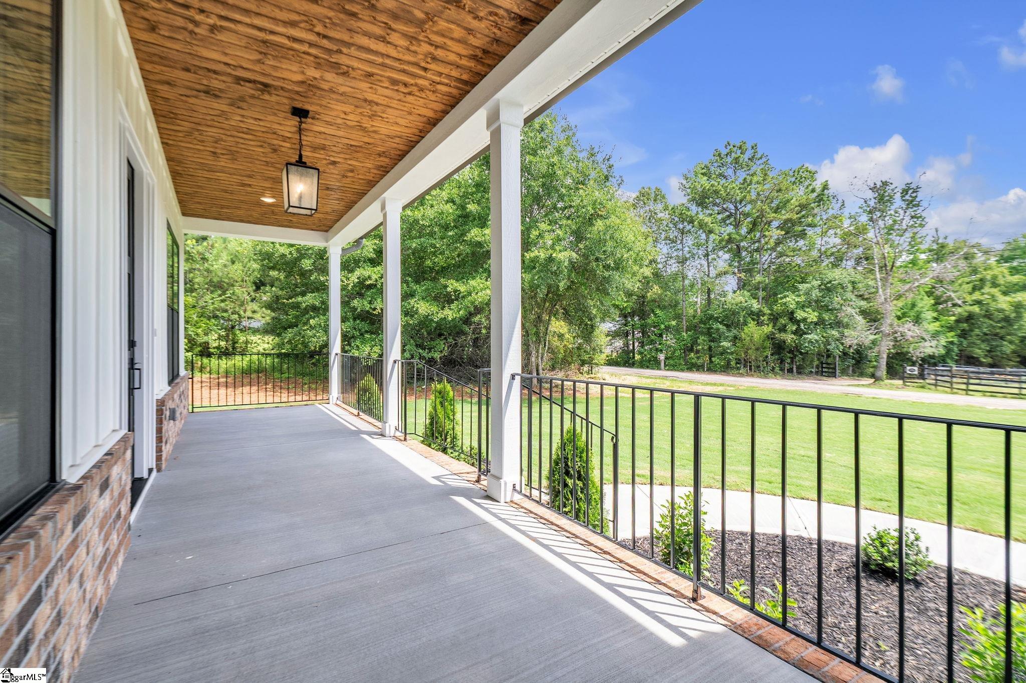 152 Hickory Road Williamston, SC 29697