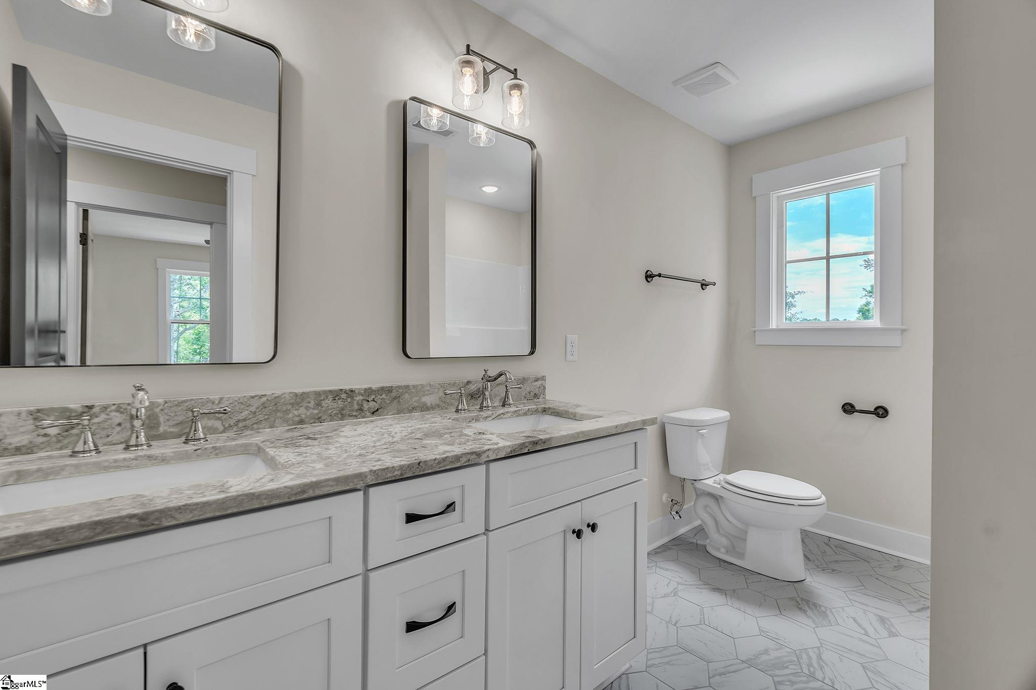 152 Hickory Road Williamston, SC 29697