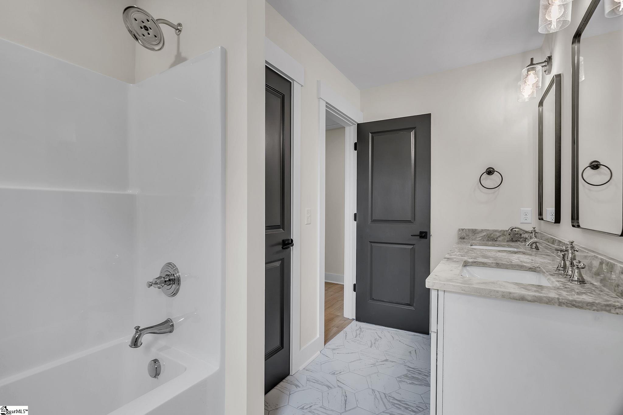 152 Hickory Road Williamston, SC 29697