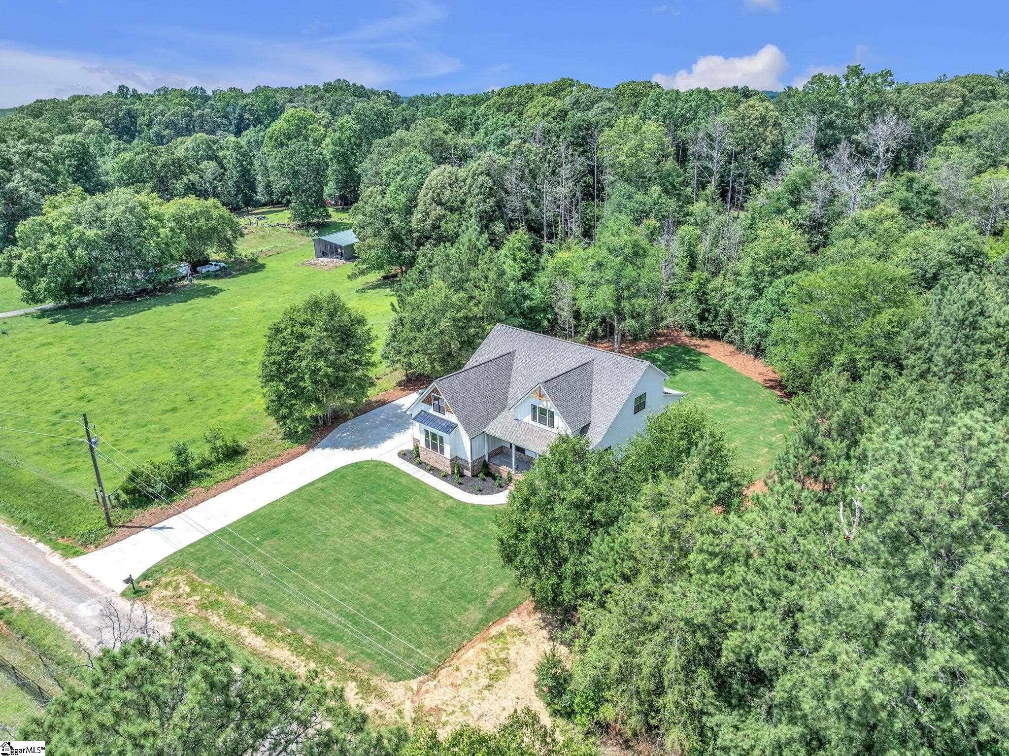 152 Hickory Road Williamston, SC 29697