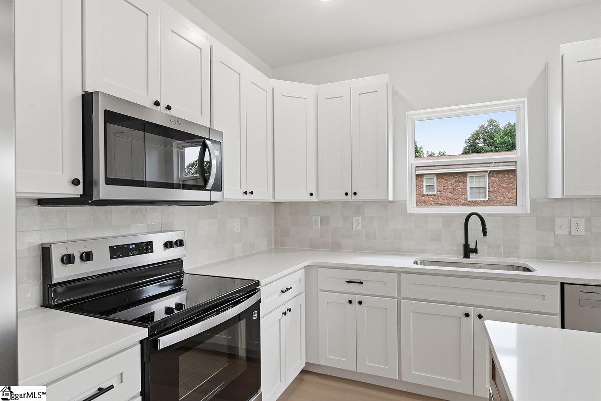 121 Sims Lane Spartanburg, SC 29307