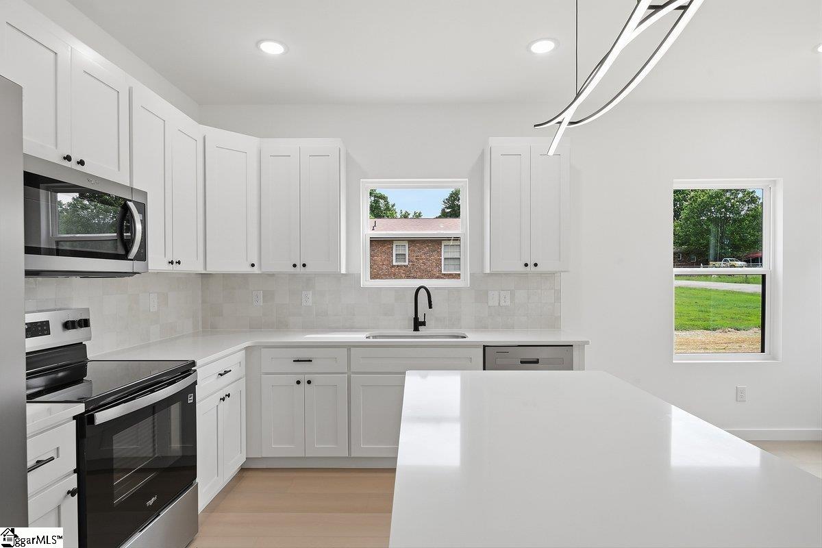 121 Sims Lane Spartanburg, SC 29307