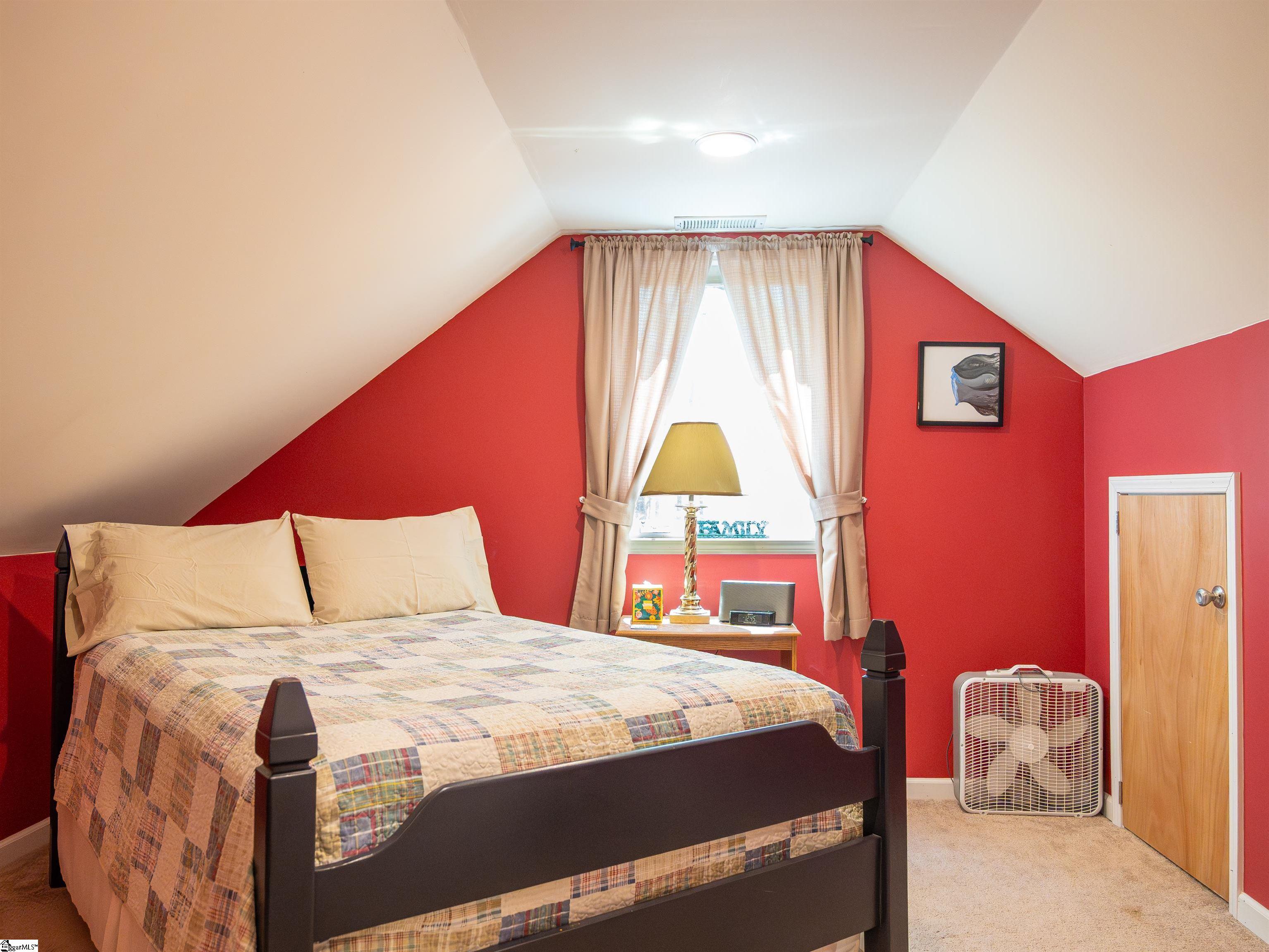187 Shepherd Springs Drive Cleveland, SC 29635