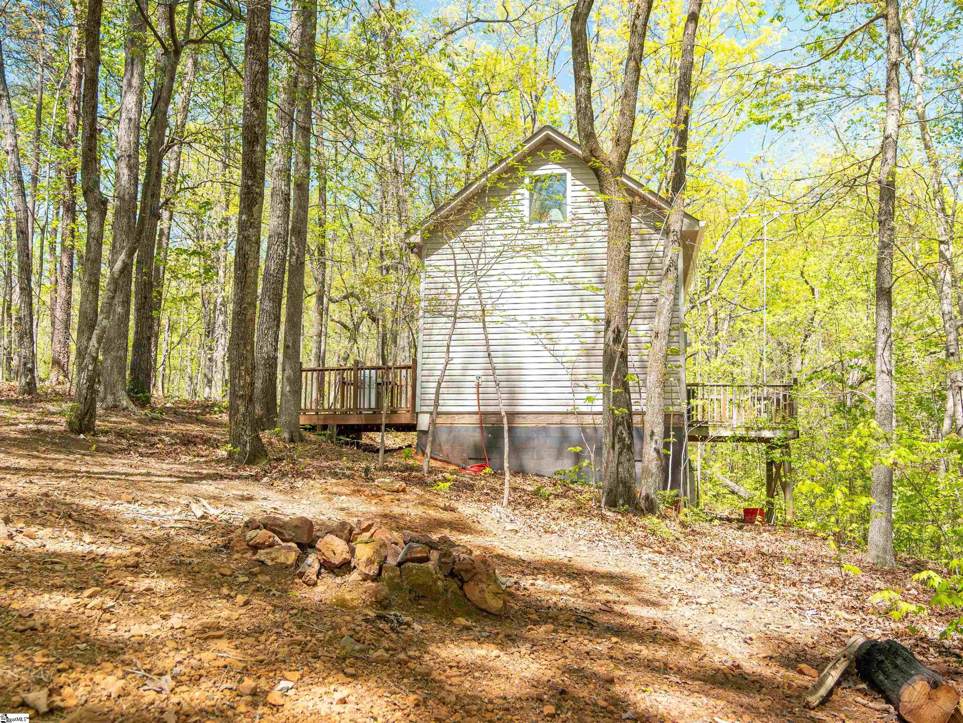 187 Shepherd Springs Drive Cleveland, SC 29635