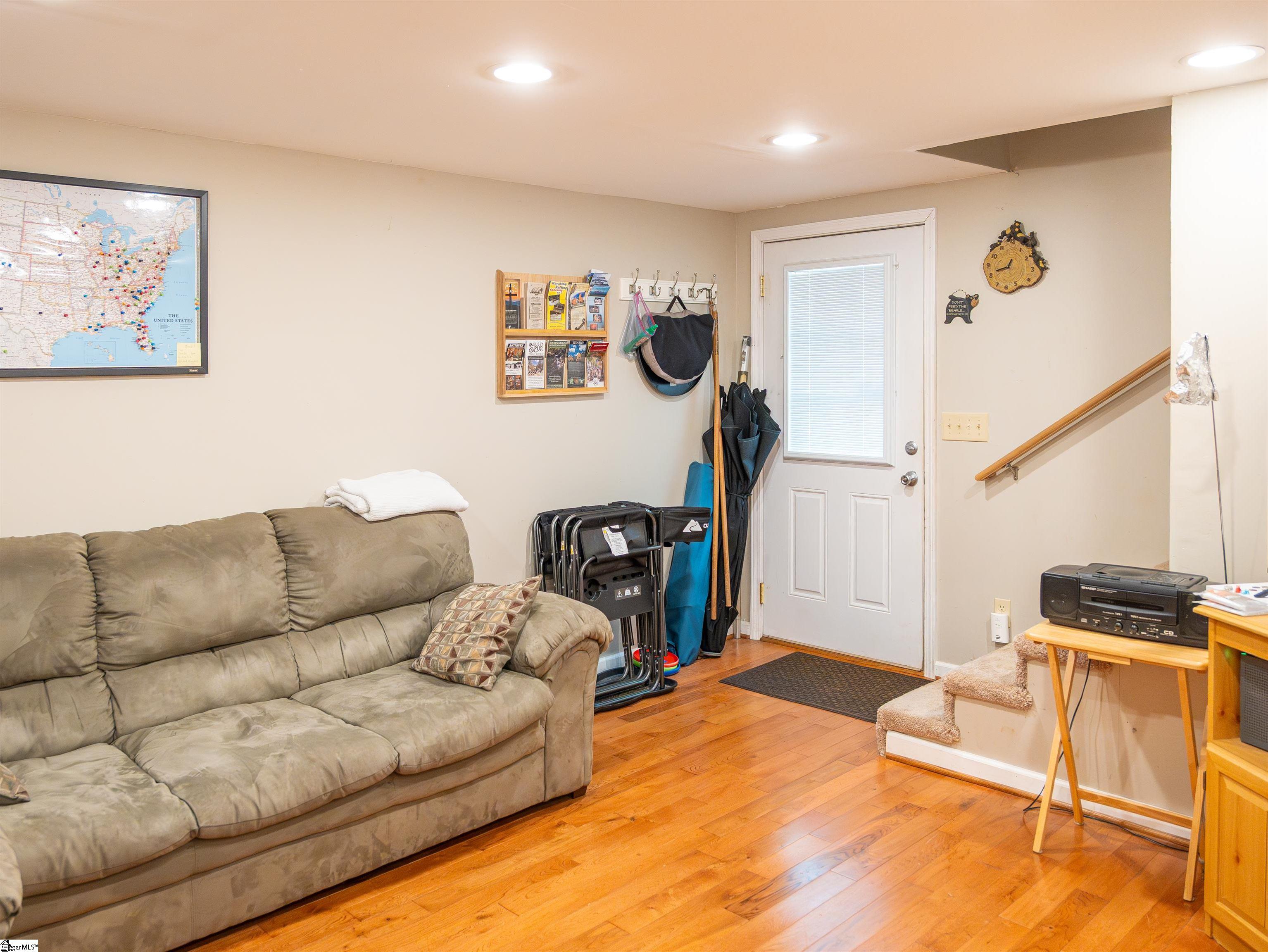 187 Shepherd Springs Drive Cleveland, SC 29635