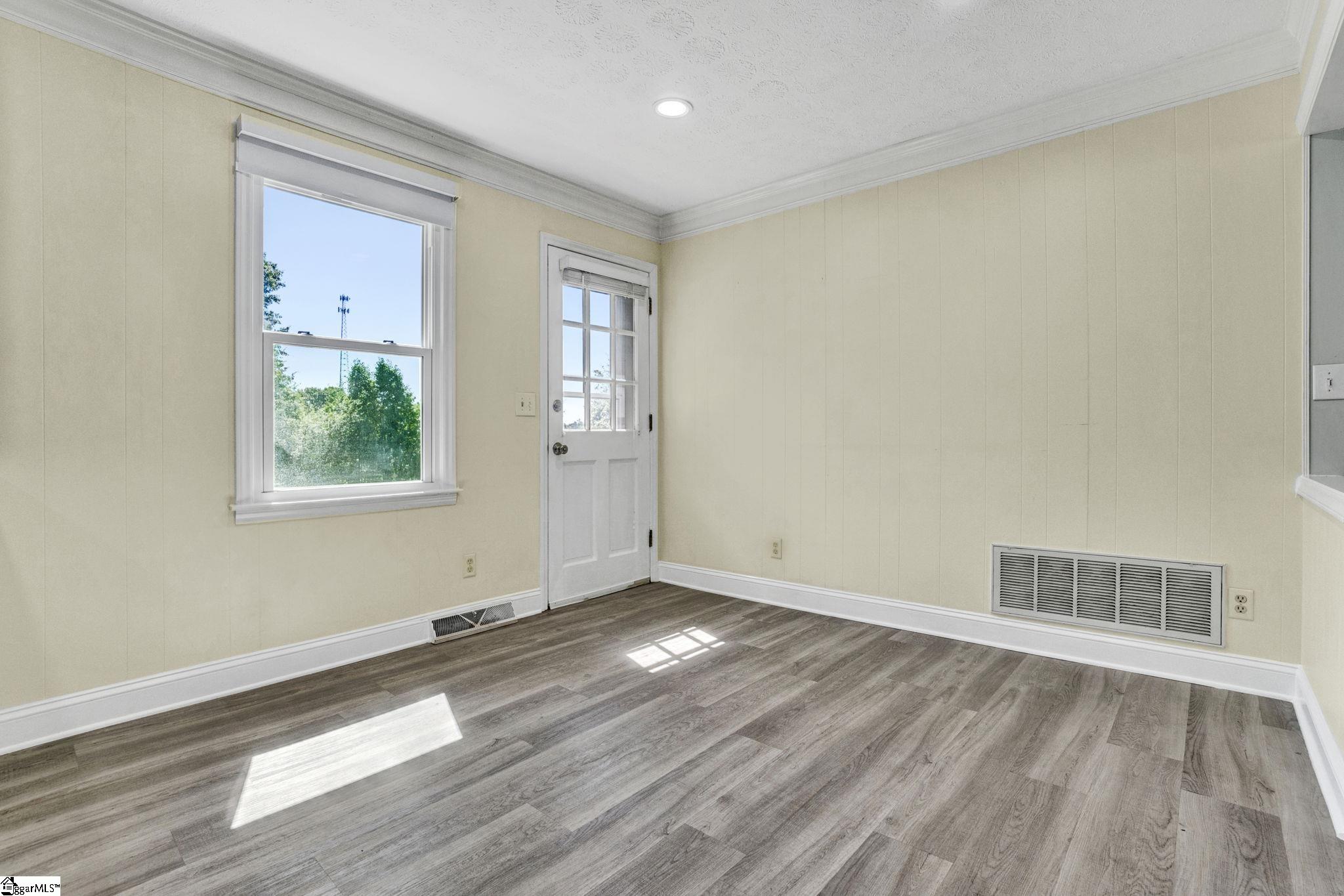 209 Hickory Drive Easley, SC 29642