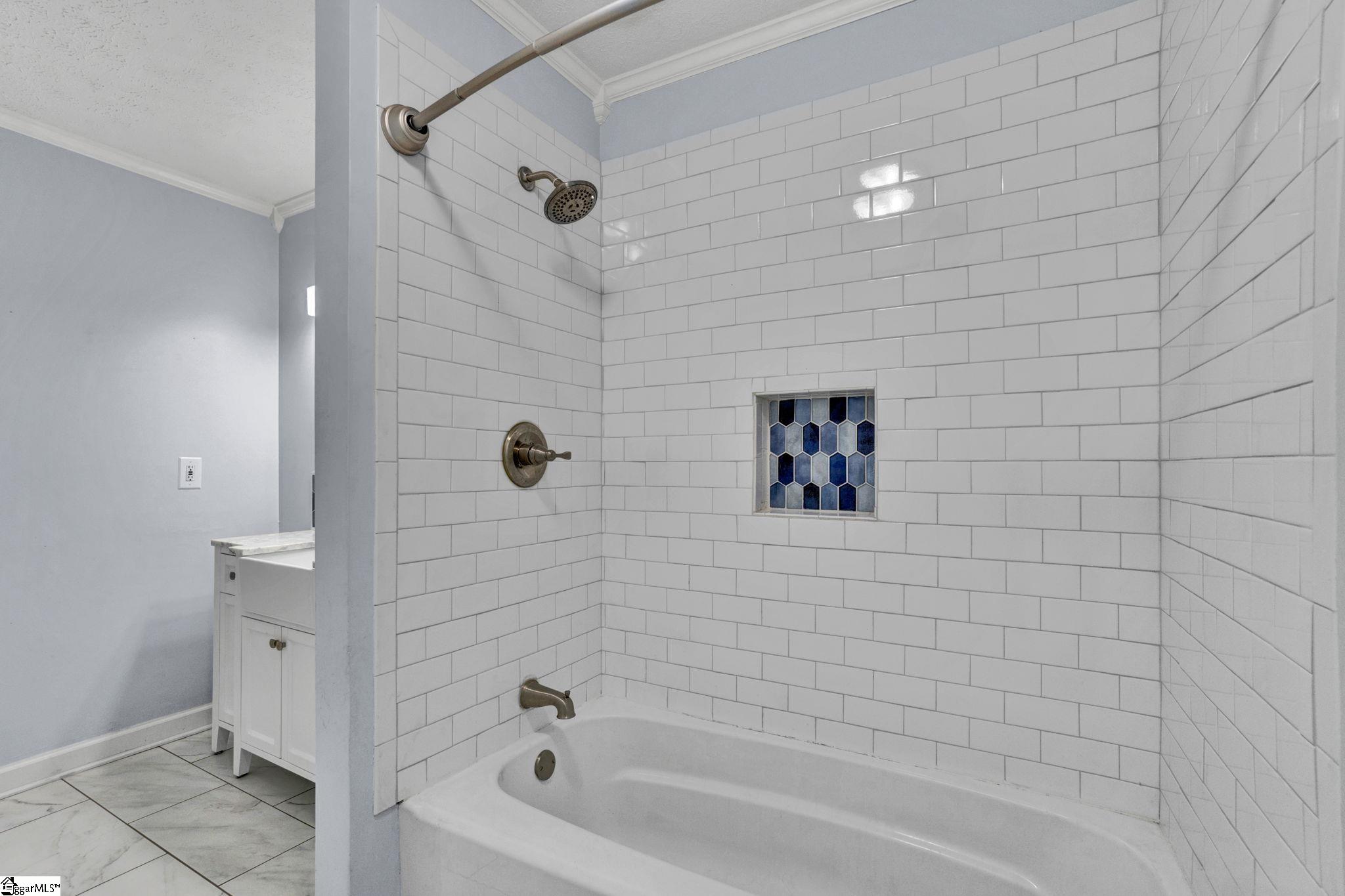 209 Hickory Drive Easley, SC 29642
