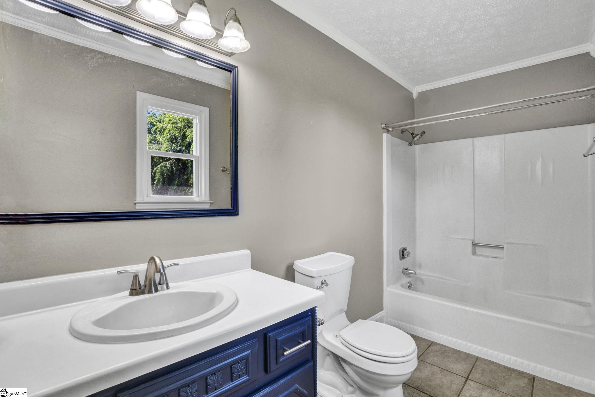 209 Hickory Drive Easley, SC 29642