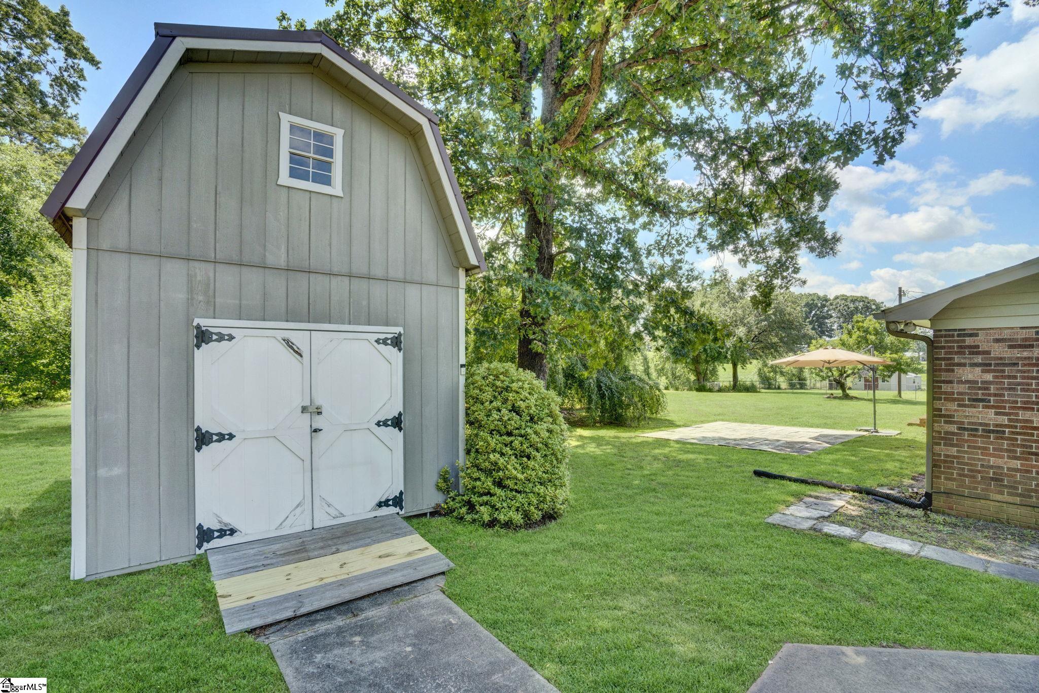 209 Hickory Drive Easley, SC 29642