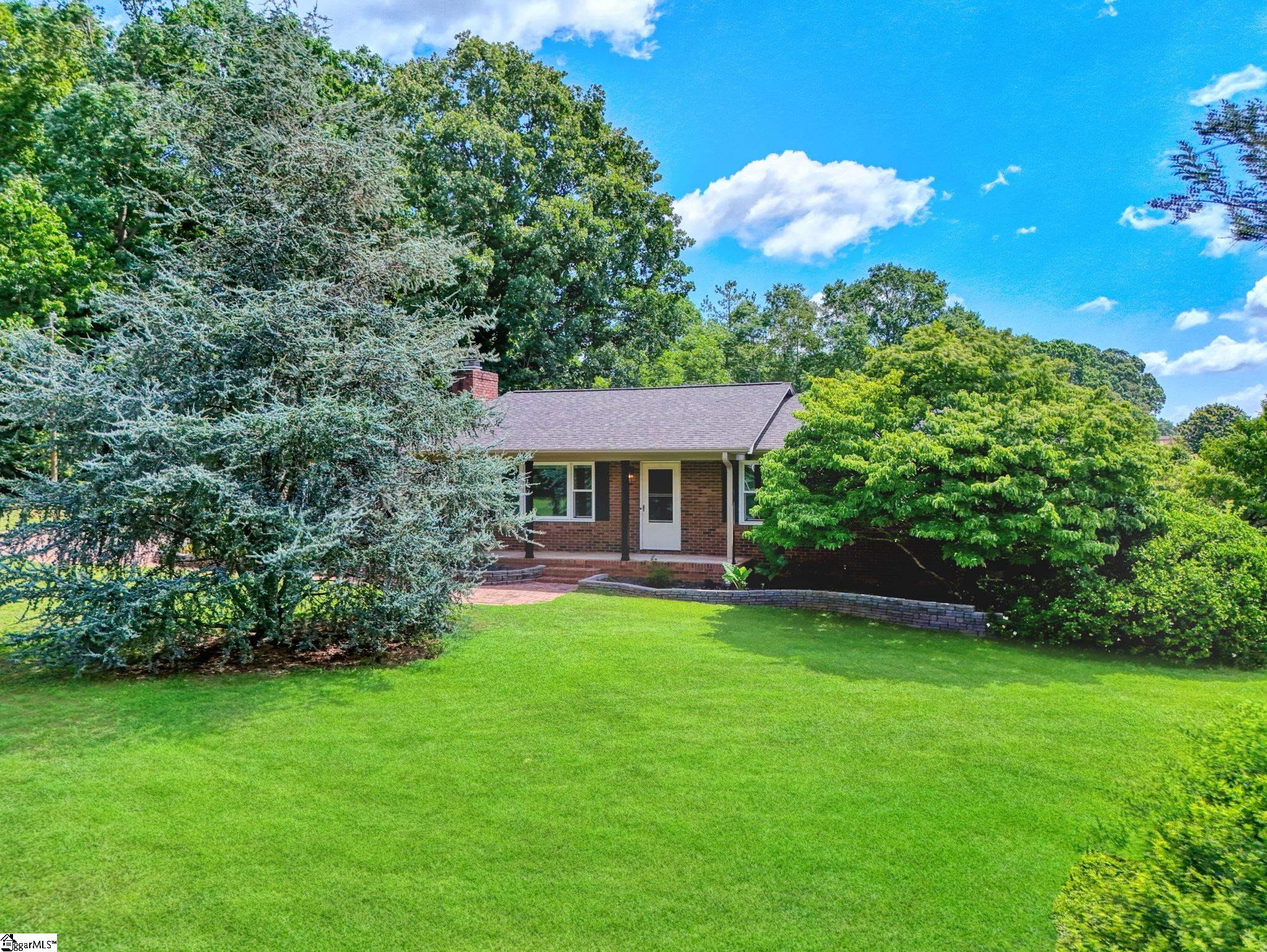 209 Hickory Drive Easley, SC 29642