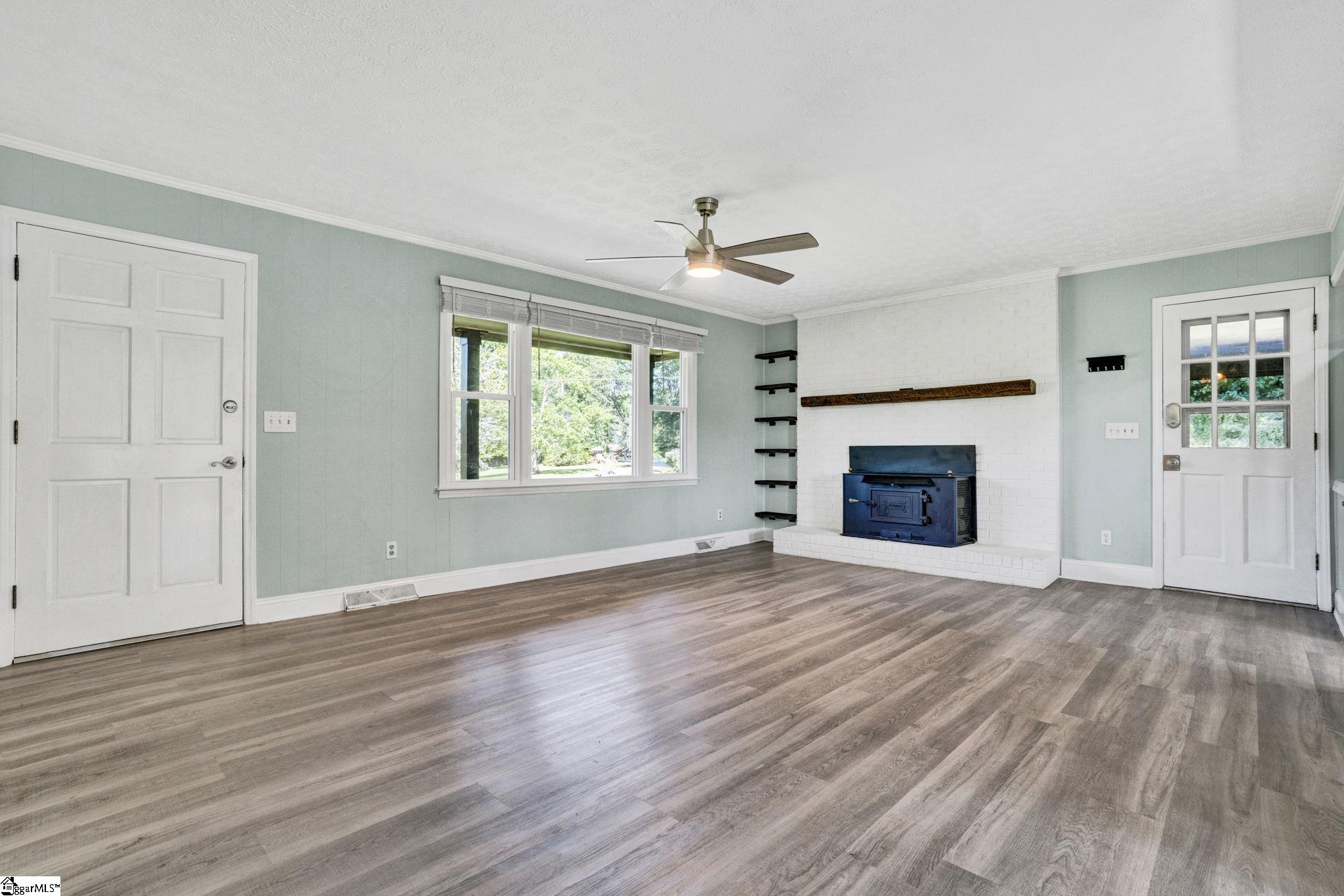 209 Hickory Drive Easley, SC 29642