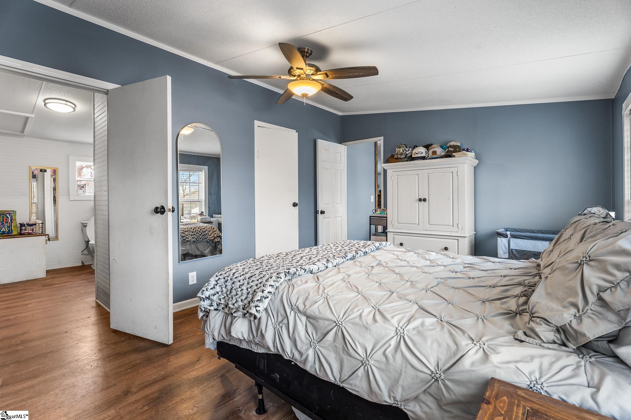 6 Homeplace Court Simpsonville, SC 29680