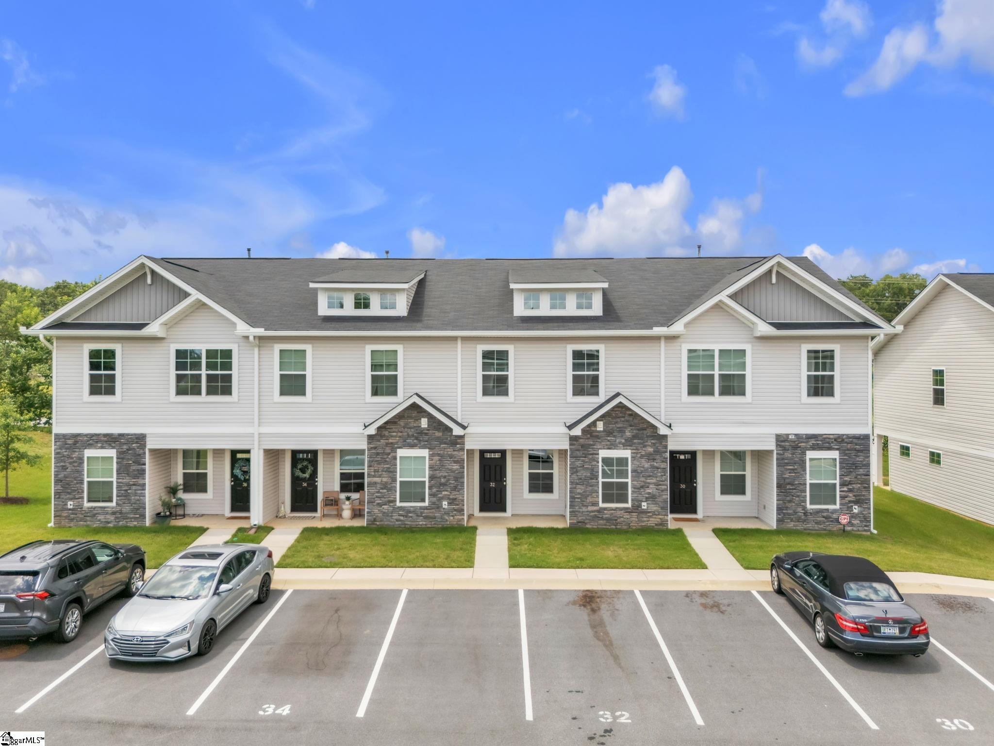 32 English Court Simpsonville, SC 29681