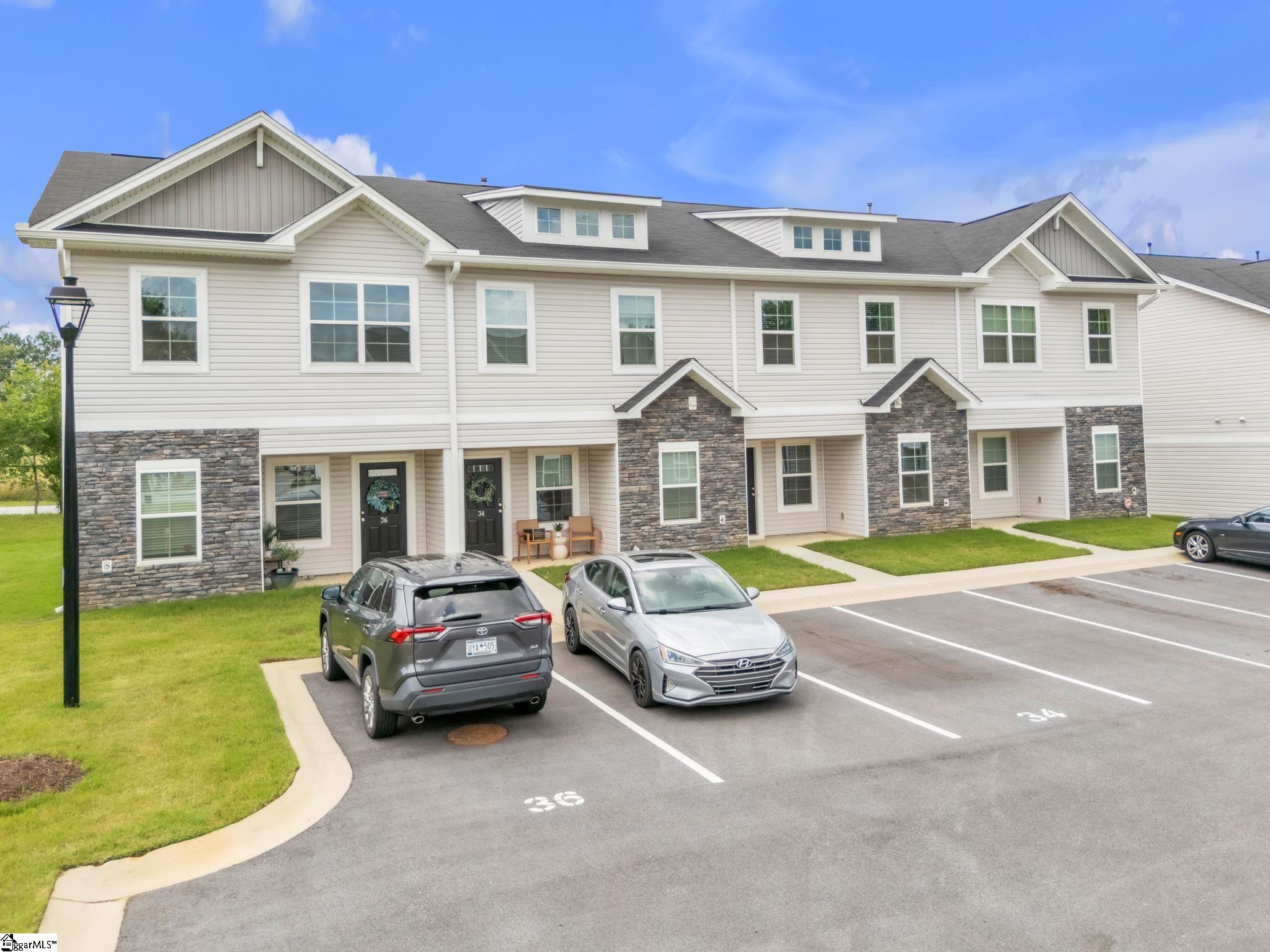 32 English Court Simpsonville, SC 29681