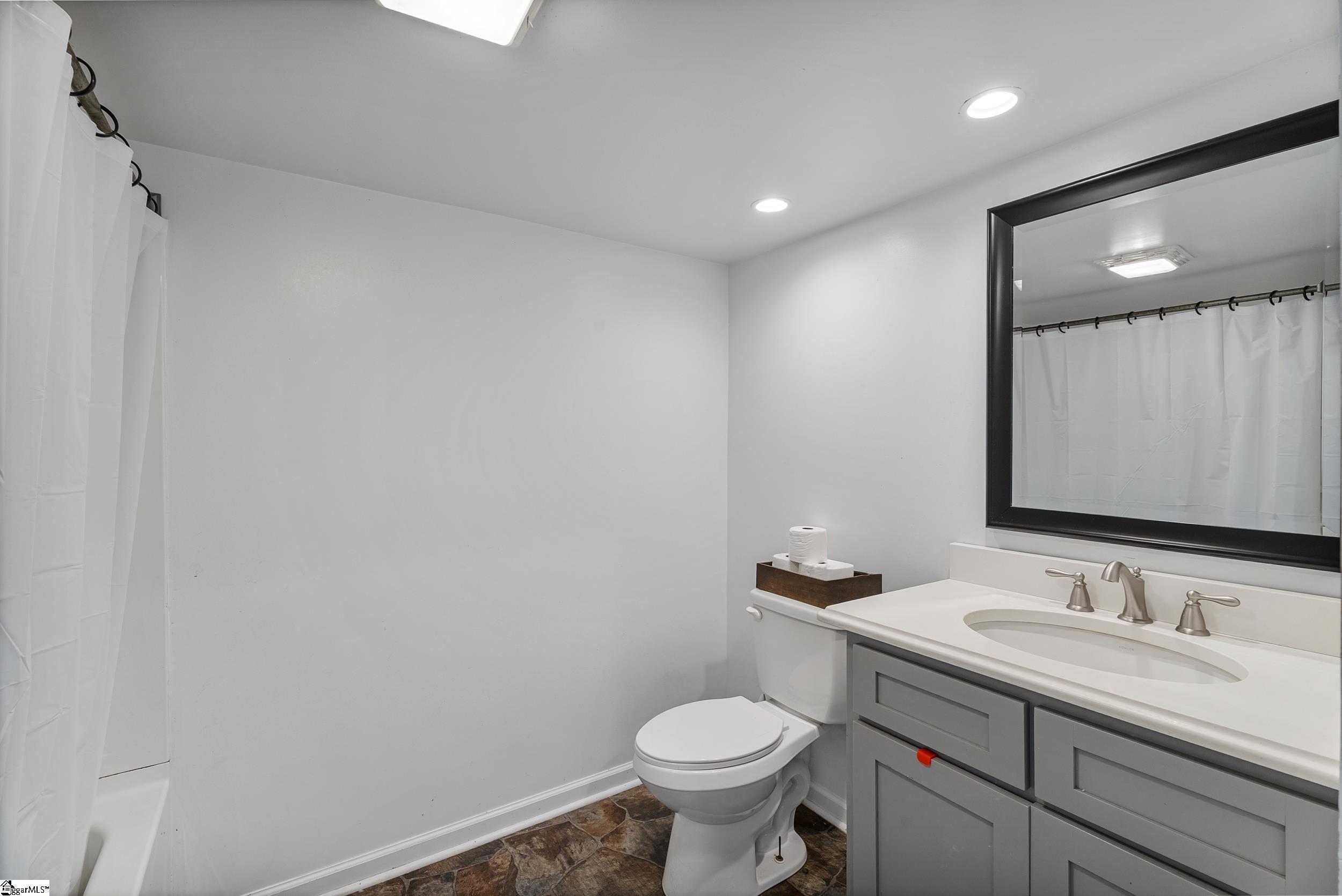 507 N Pearson Street Woodruff, SC 29388