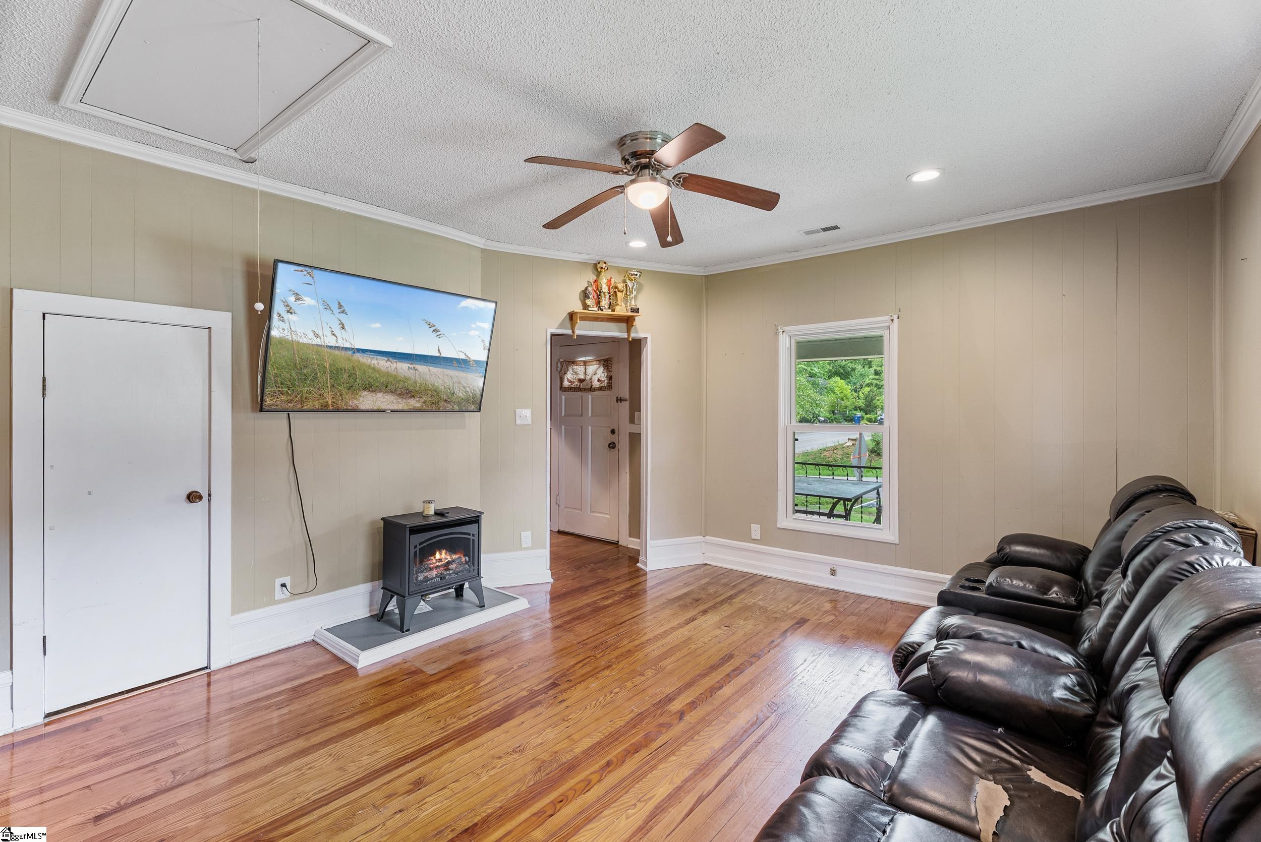 507 N Pearson Street Woodruff, SC 29388