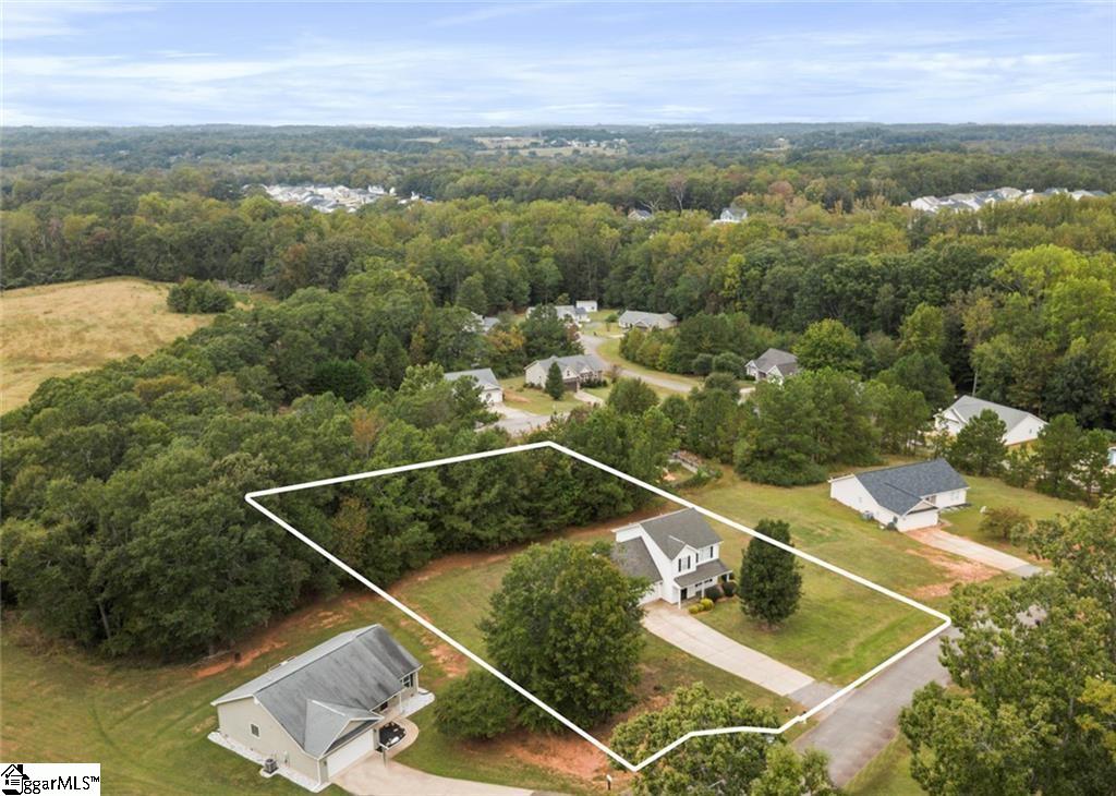 102 Lochenshire Place Belton, SC 29627