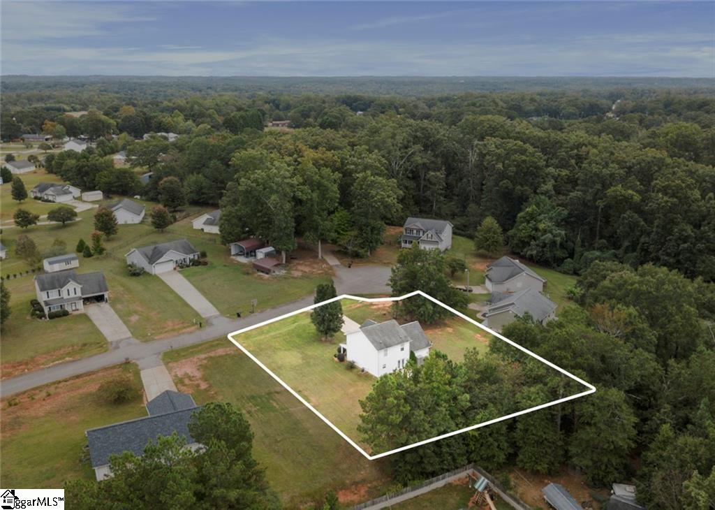 102 Lochenshire Place Belton, SC 29627