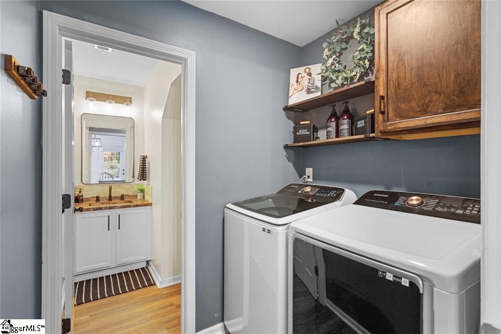 102 Lochenshire Place Belton, SC 29627