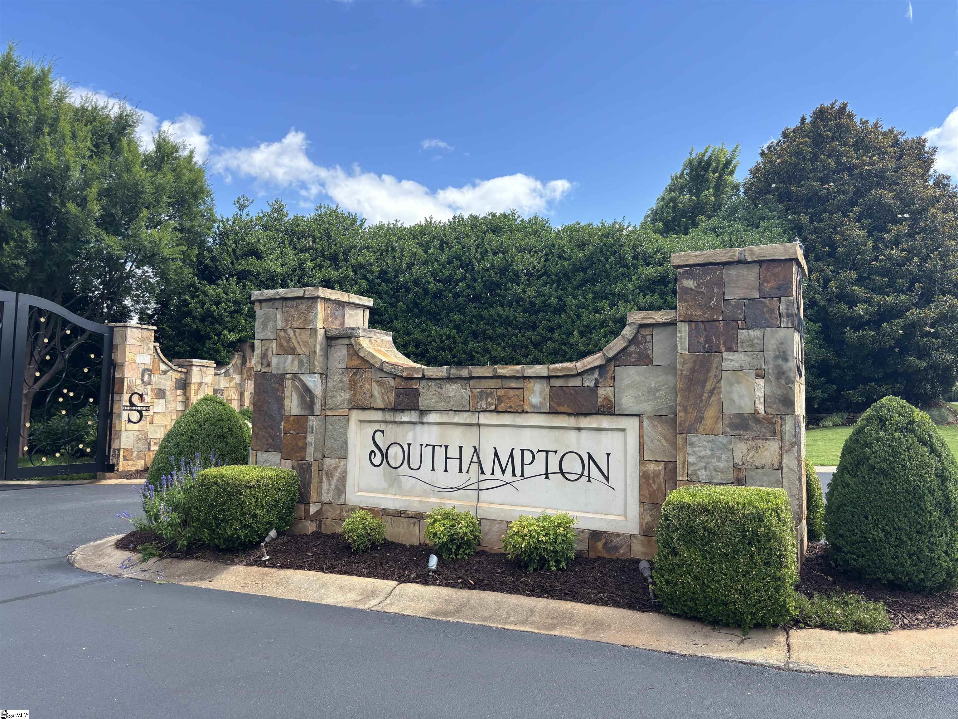 213 Privelllo Place Simpsonville, SC 29681