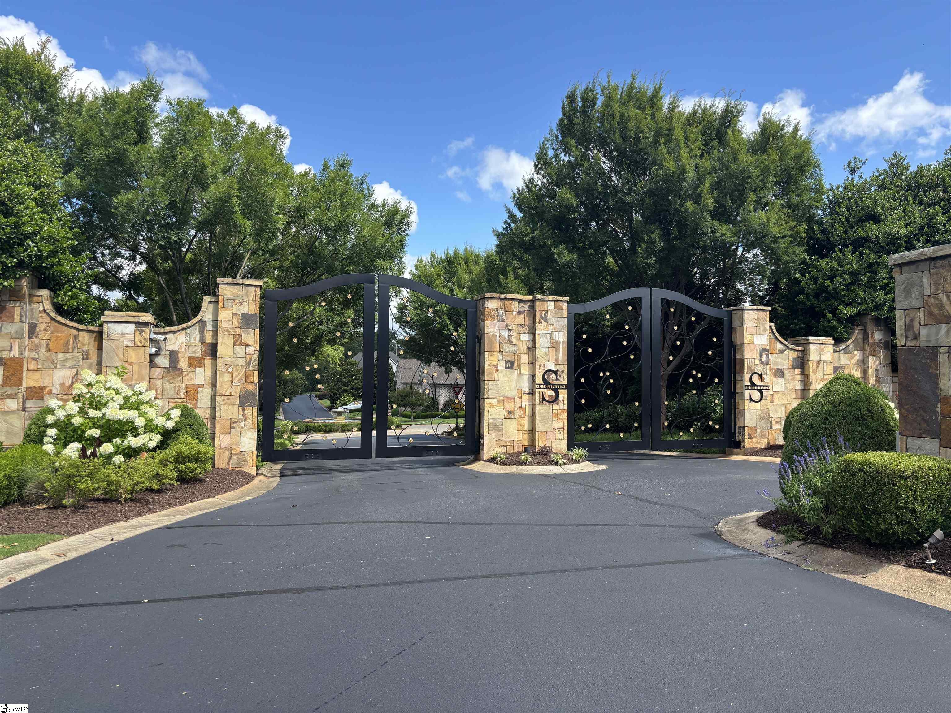 213 Privelllo Place Simpsonville, SC 29681