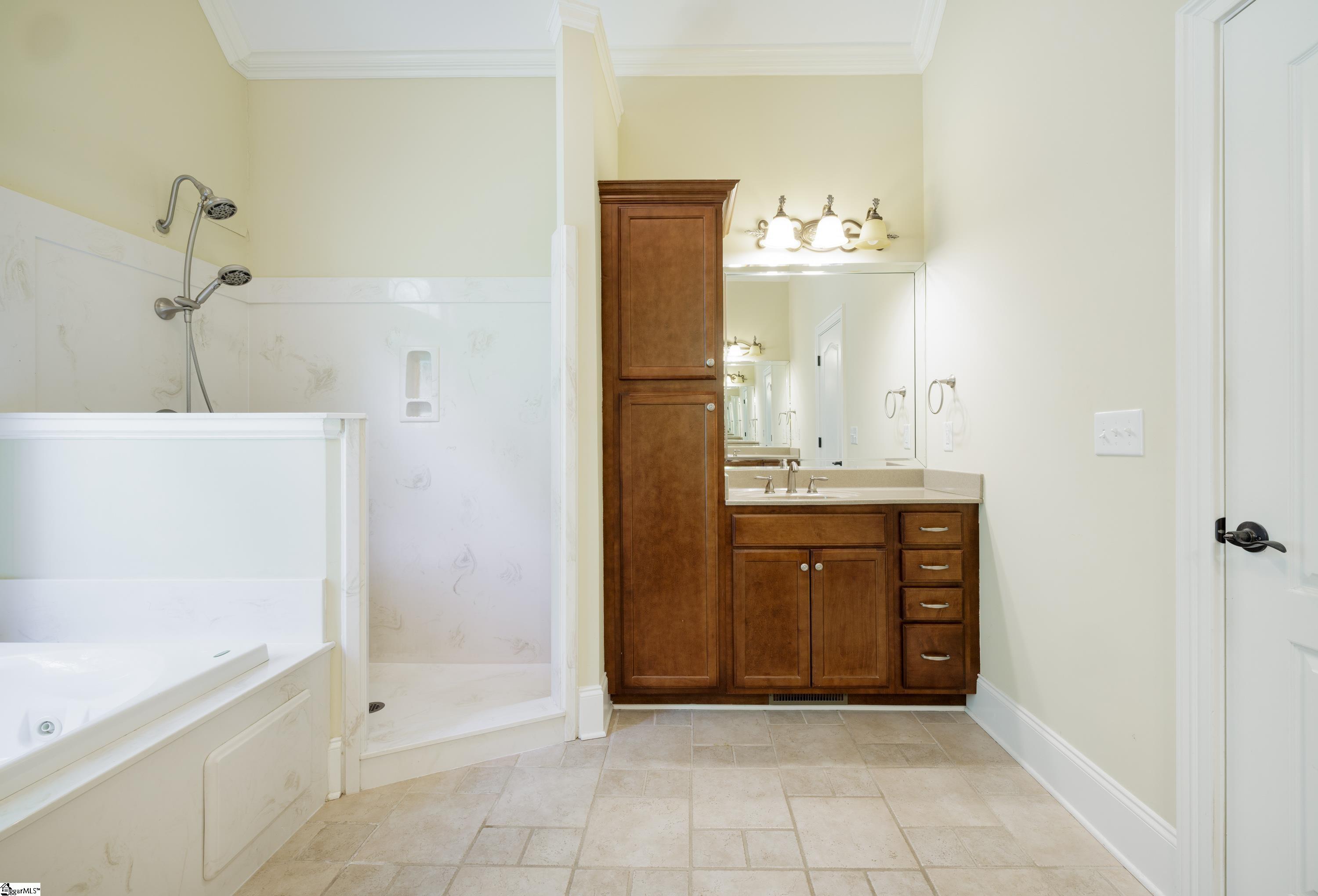 100 Carolina Oaks Drive Fountain Inn, SC 29644