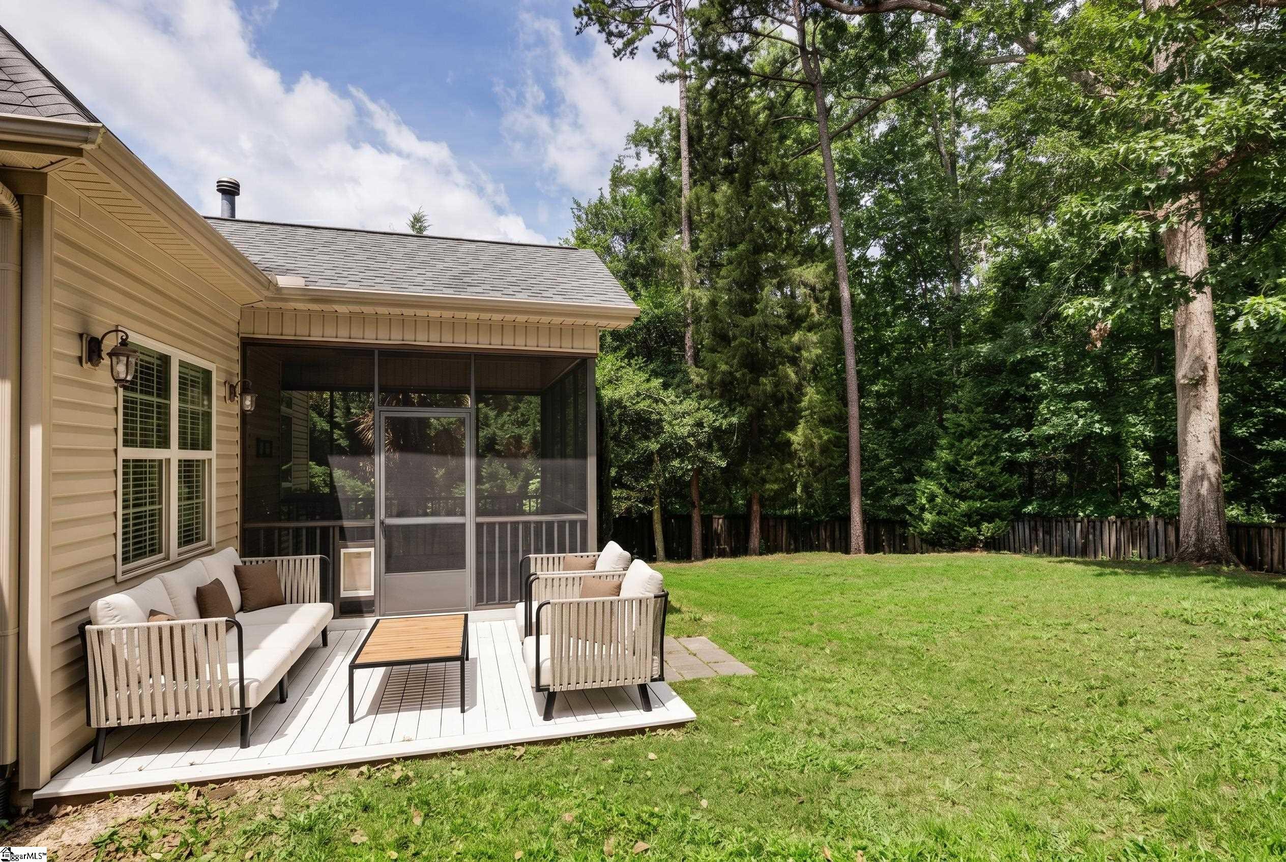 100 Carolina Oaks Drive Fountain Inn, SC 29644