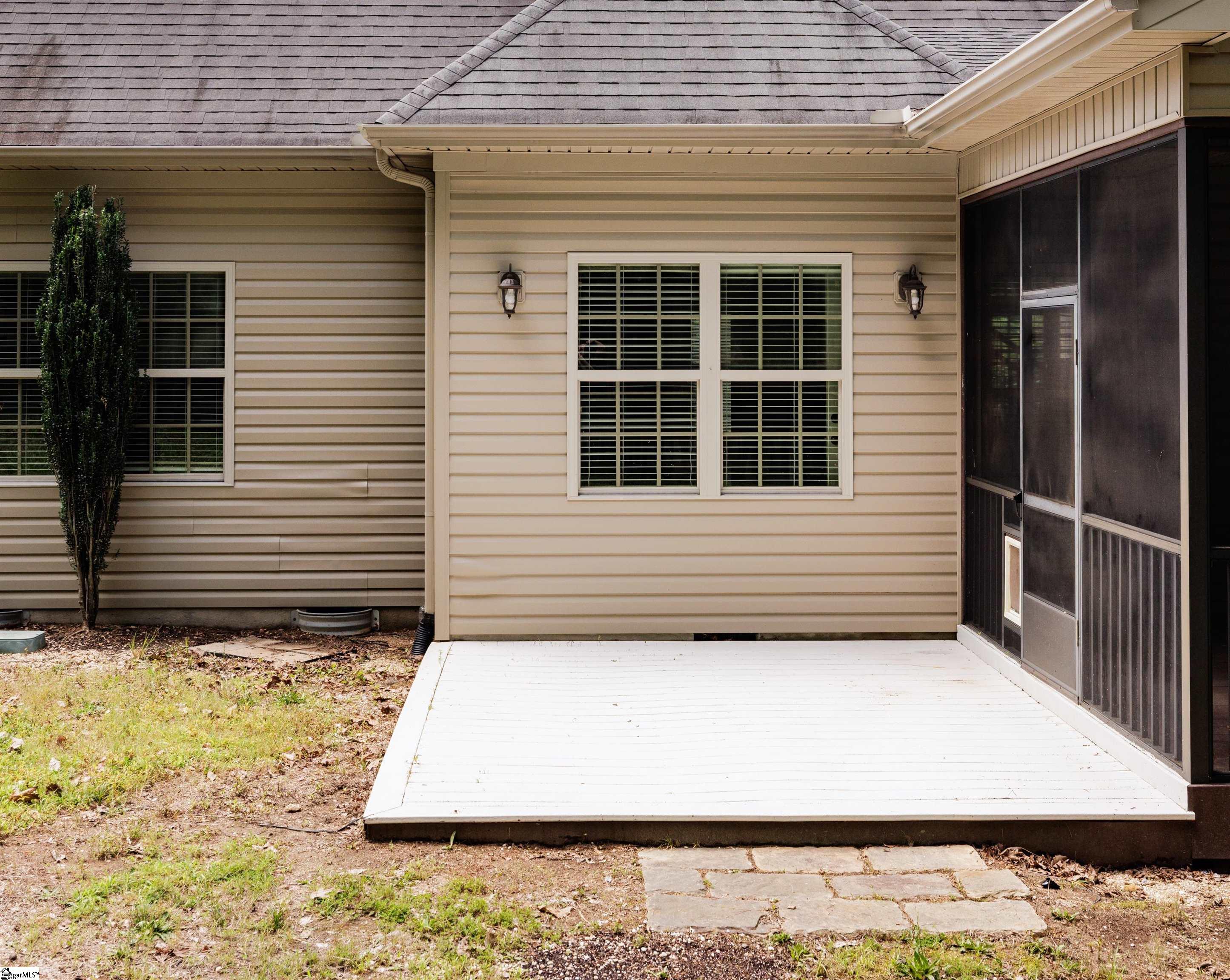 100 Carolina Oaks Drive Fountain Inn, SC 29644