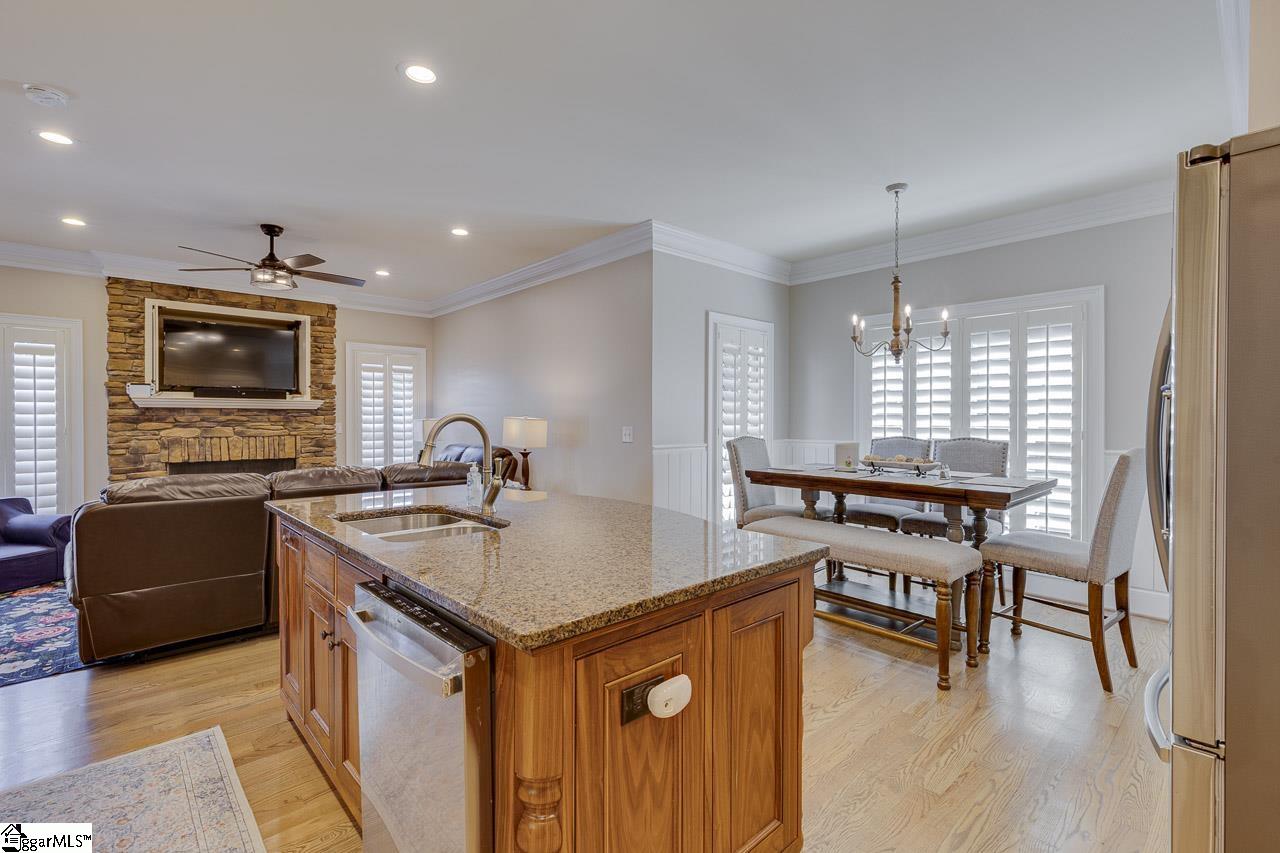 106 Kettle Oak Way Simpsonville, SC 29680