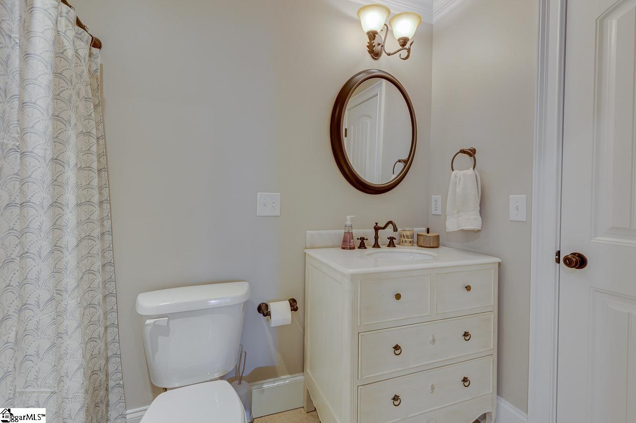 106 Kettle Oak Way Simpsonville, SC 29680