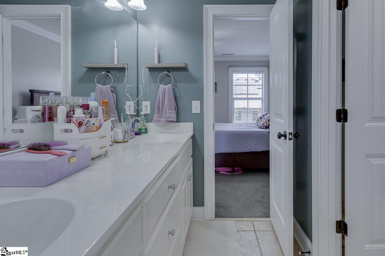 106 Kettle Oak Way Simpsonville, SC 29680