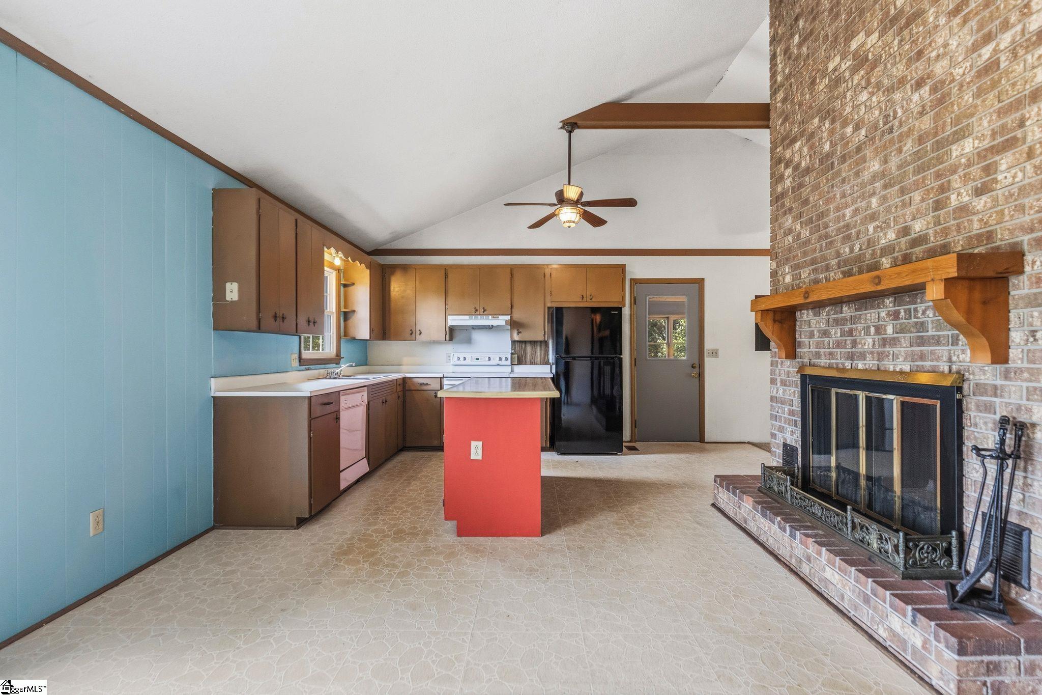 430 John High Road Campobello, SC 29322