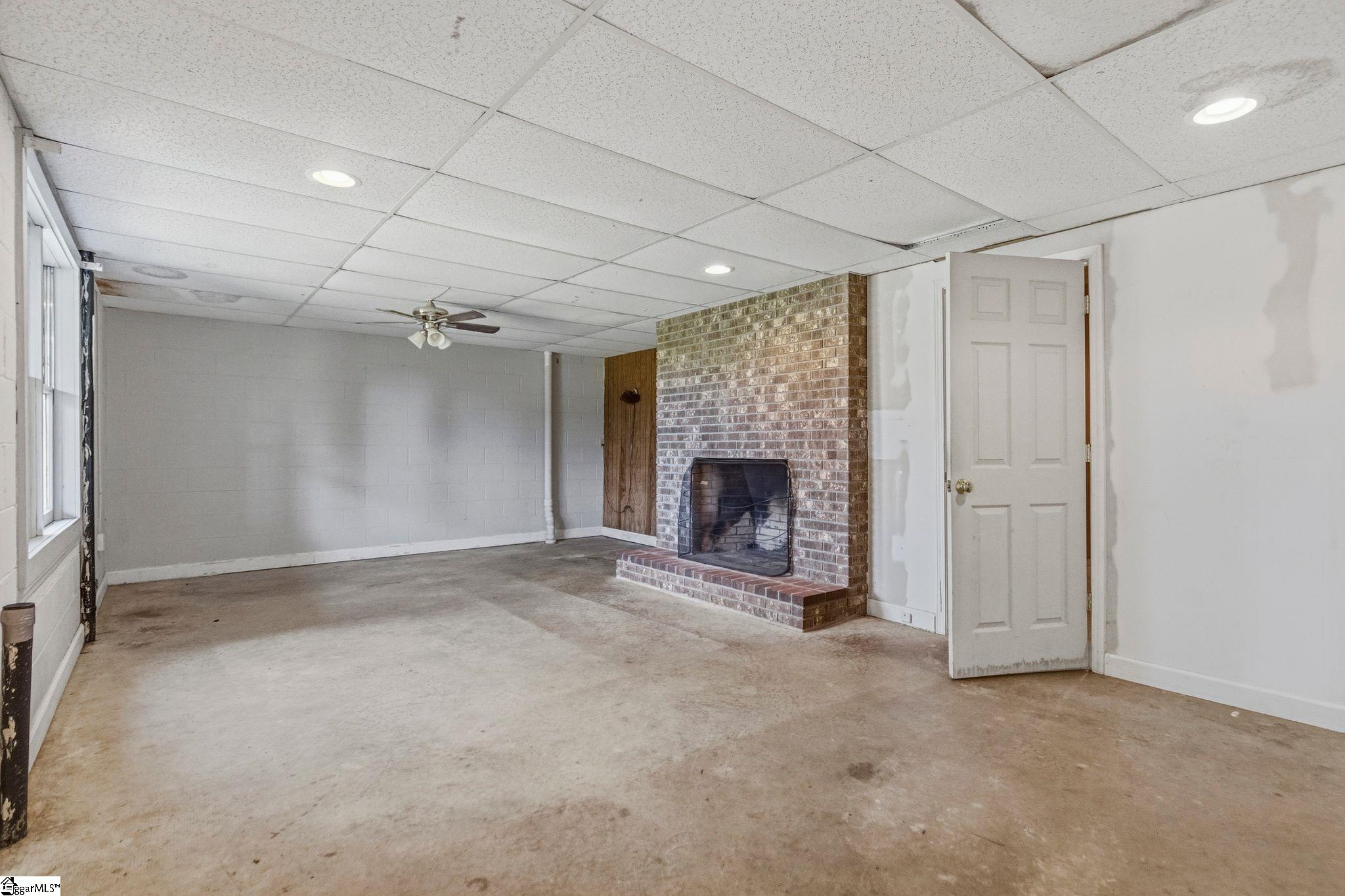 430 John High Road Campobello, SC 29322