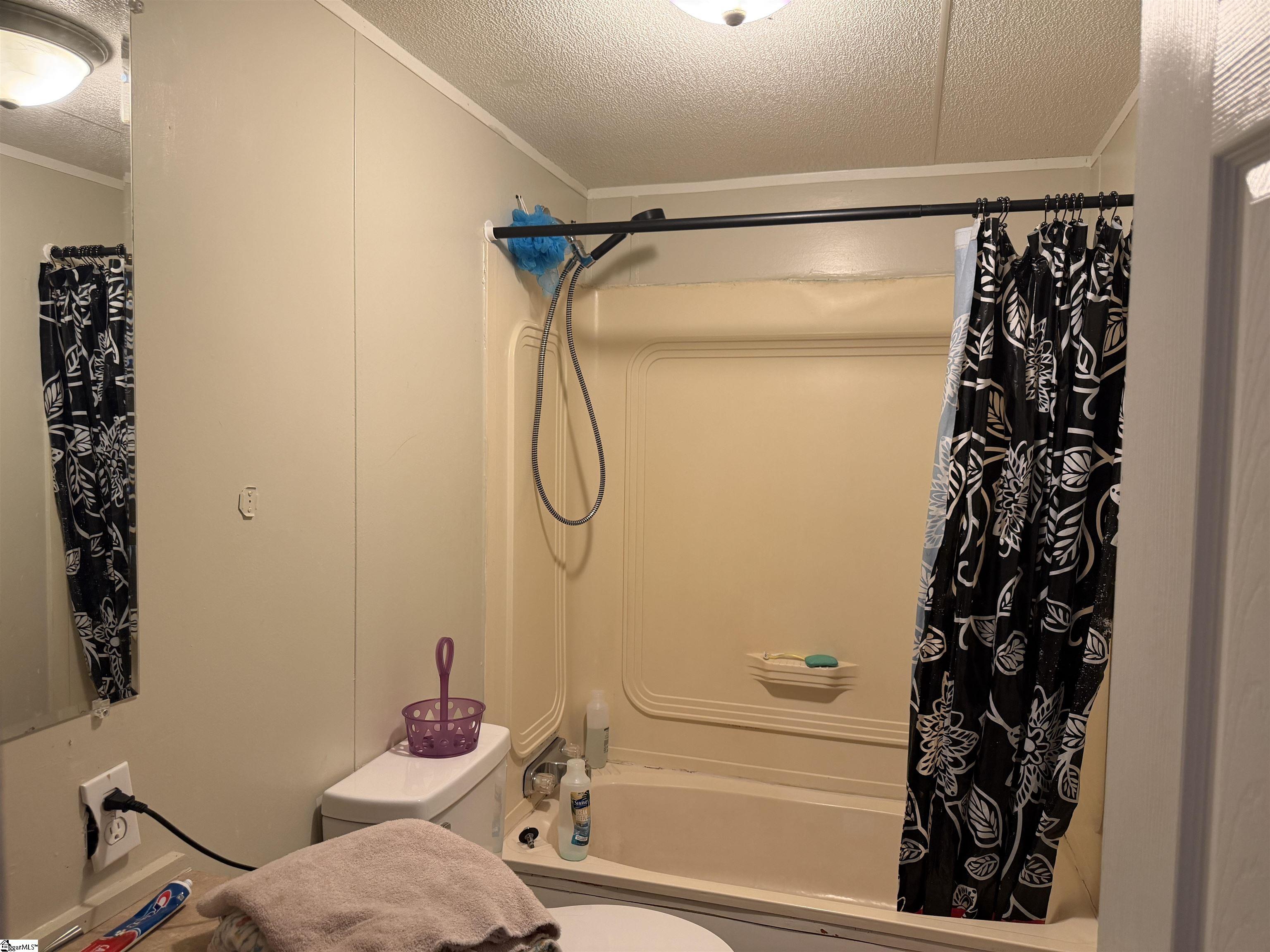 111 Camp Road UNIT Unit 1-4 Central, SC 29630