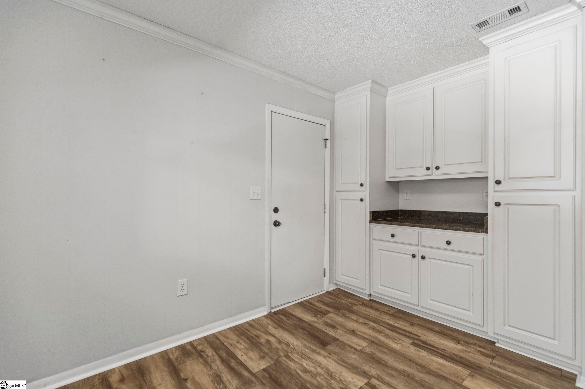 711 Hellams Street Fountain Inn, SC 29644