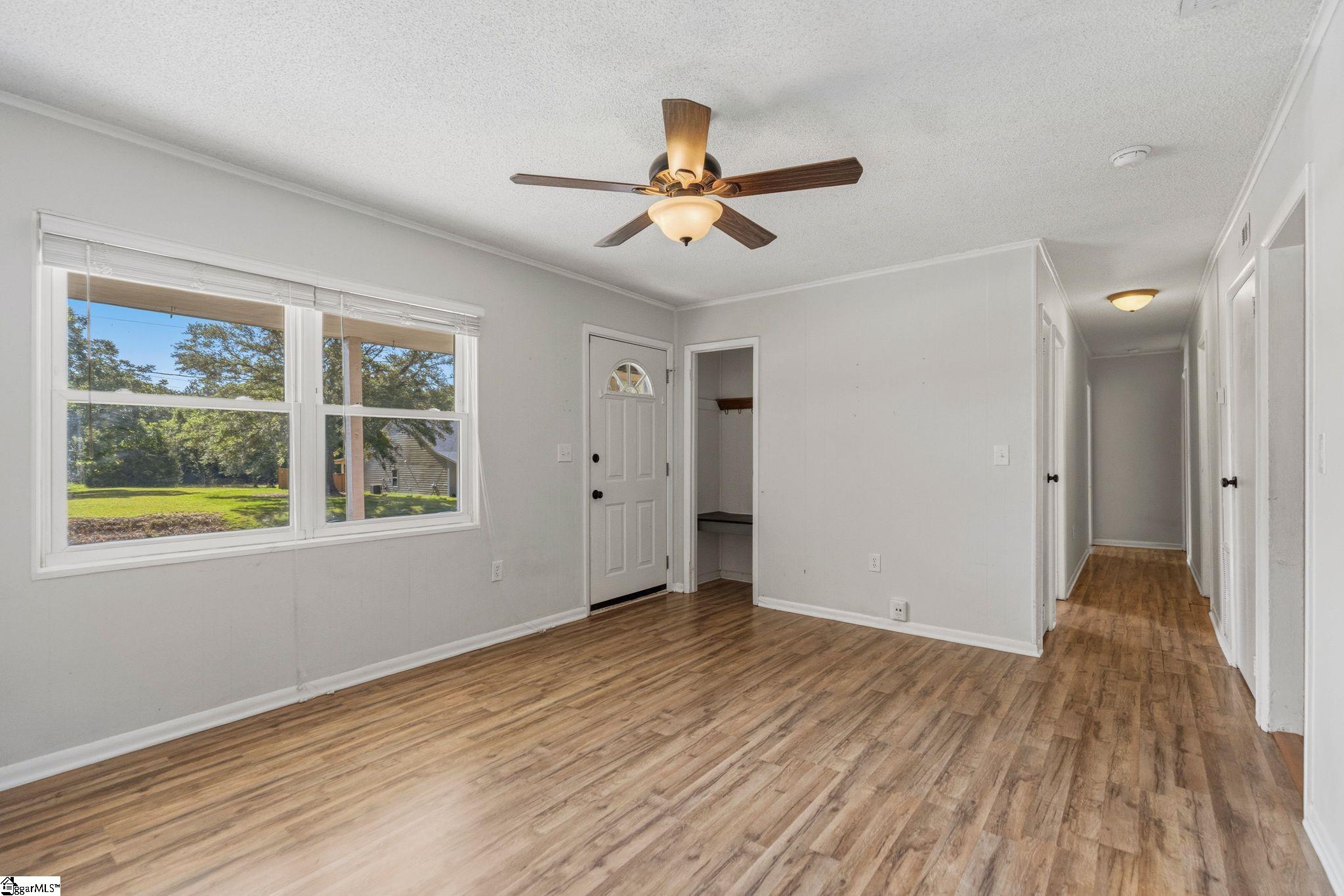 711 Hellams Street Fountain Inn, SC 29644