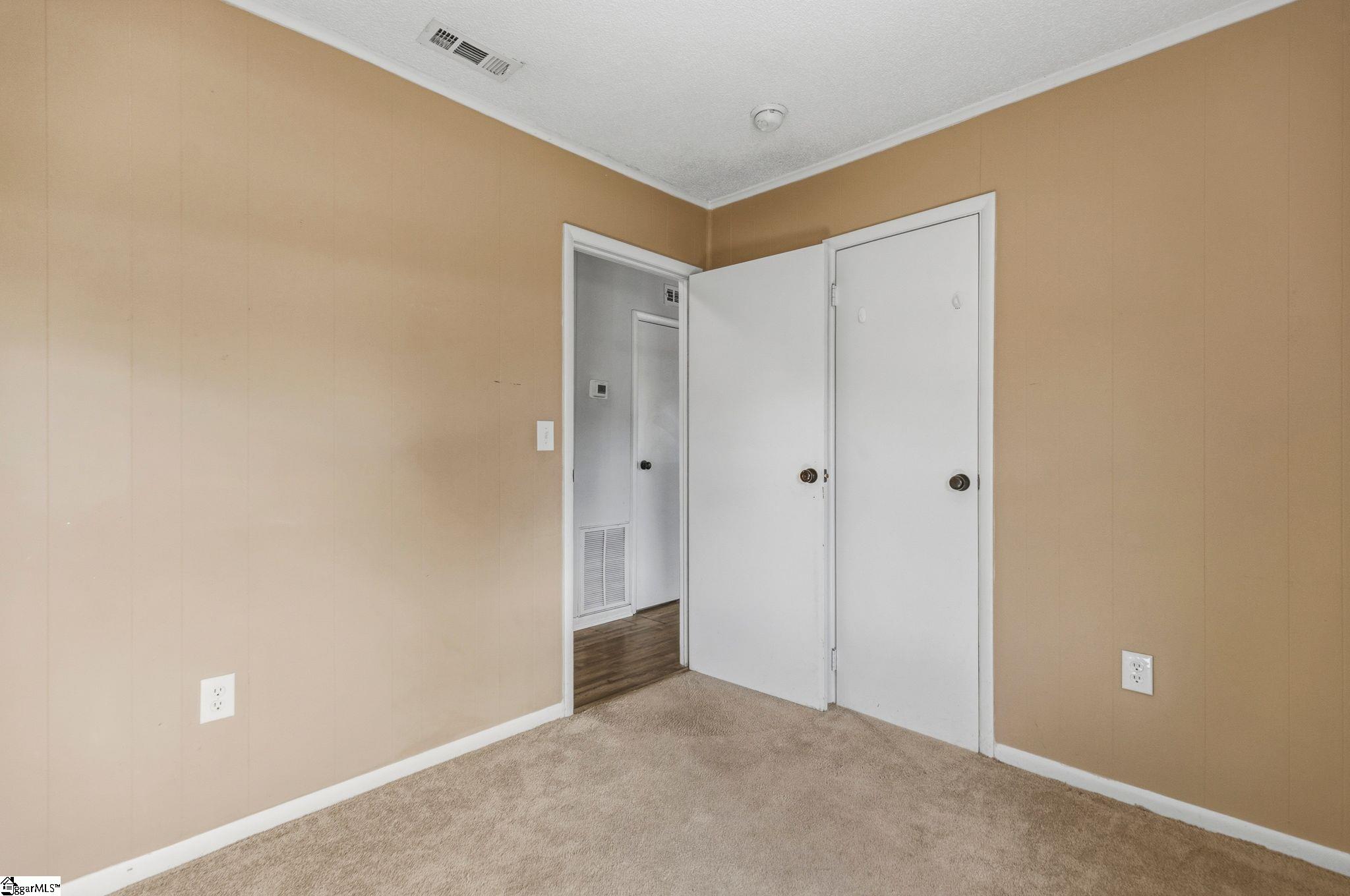 711 Hellams Street Fountain Inn, SC 29644
