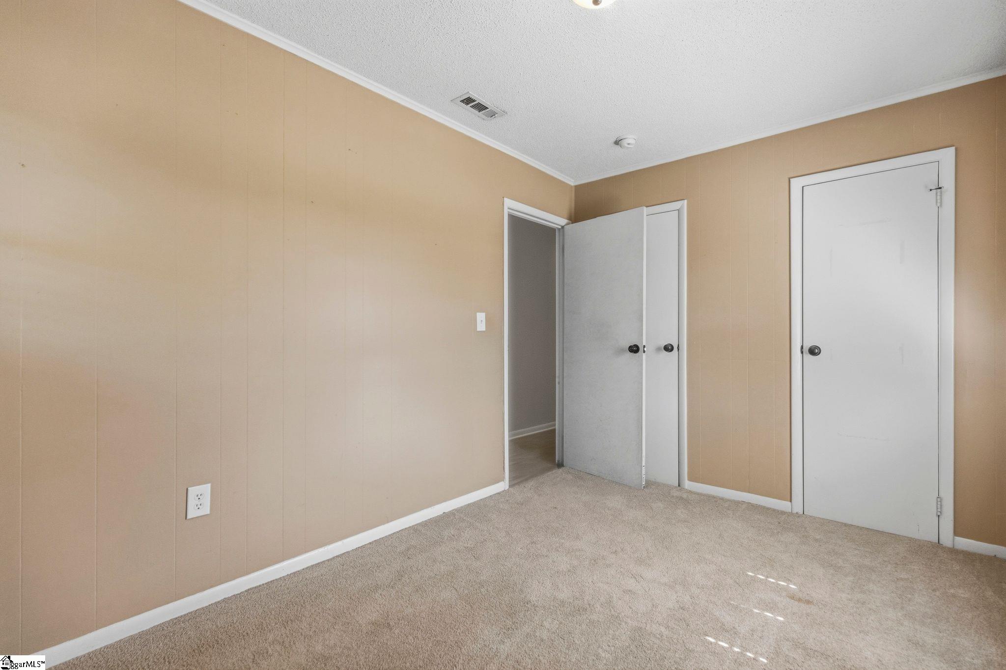 711 Hellams Street Fountain Inn, SC 29644