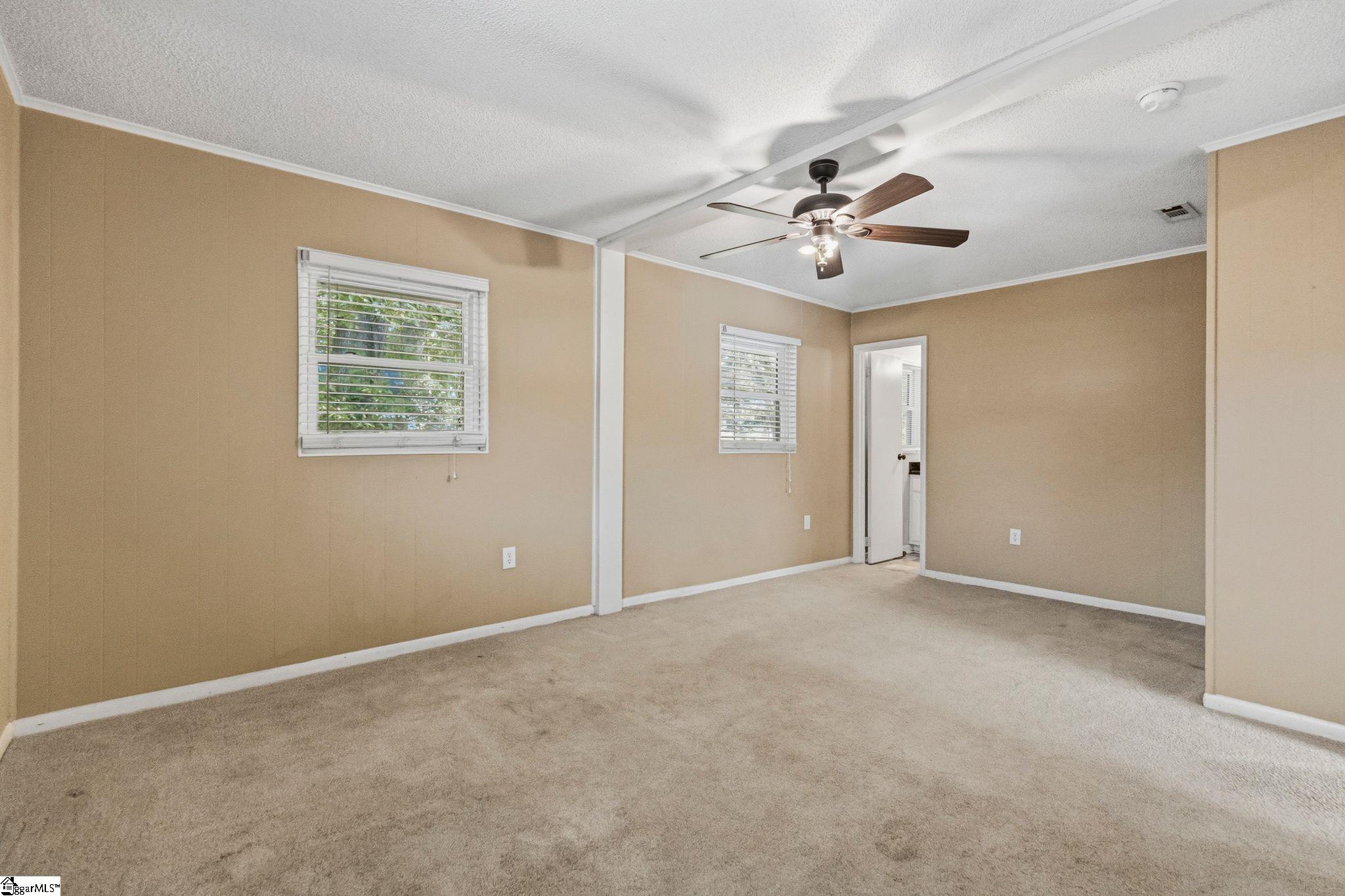 711 Hellams Street Fountain Inn, SC 29644