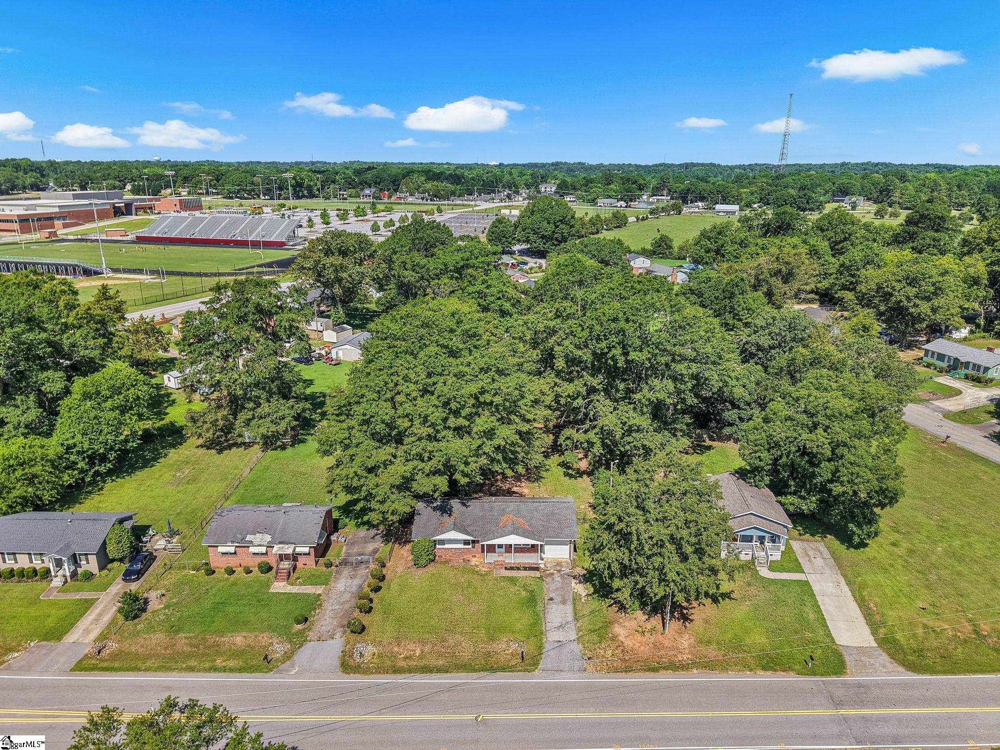 711 Hellams Street Fountain Inn, SC 29644