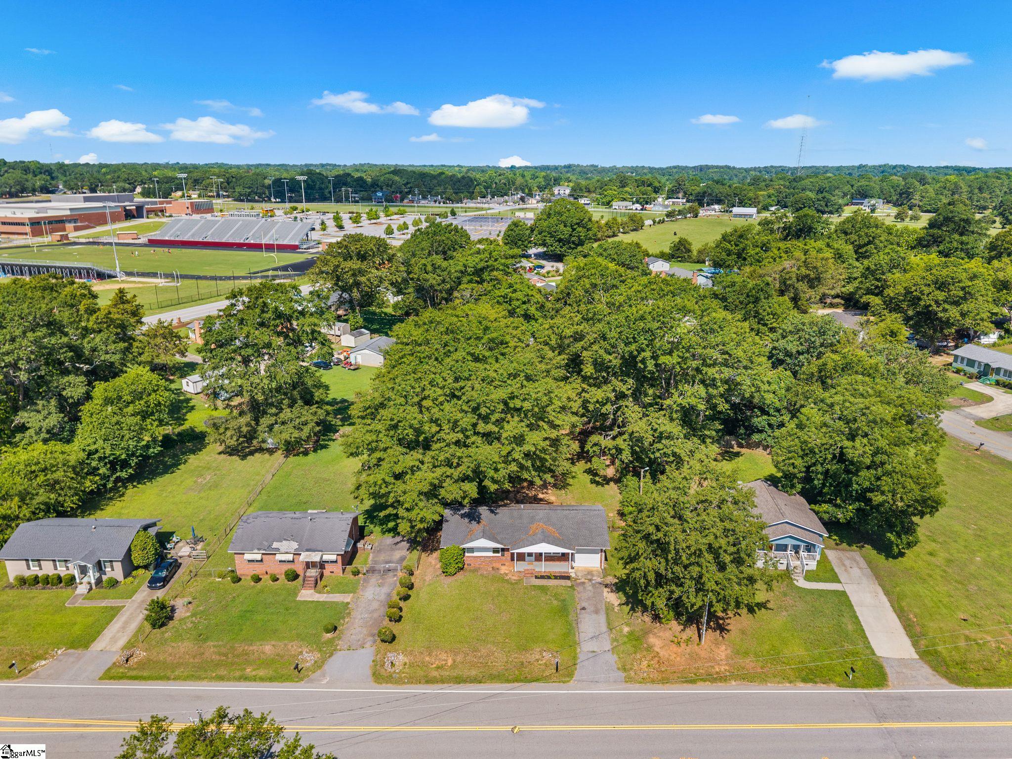 711 Hellams Street Fountain Inn, SC 29644