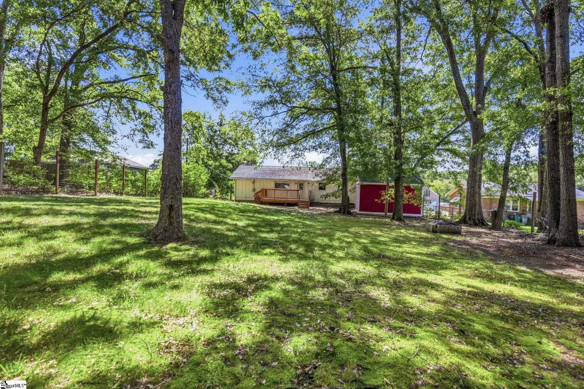 711 Hellams Street Fountain Inn, SC 29644