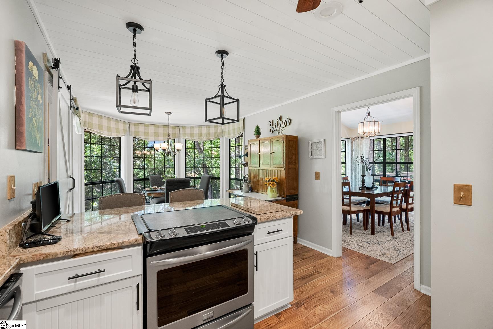 11 Pine Garden Way Drive Salem, SC 29676