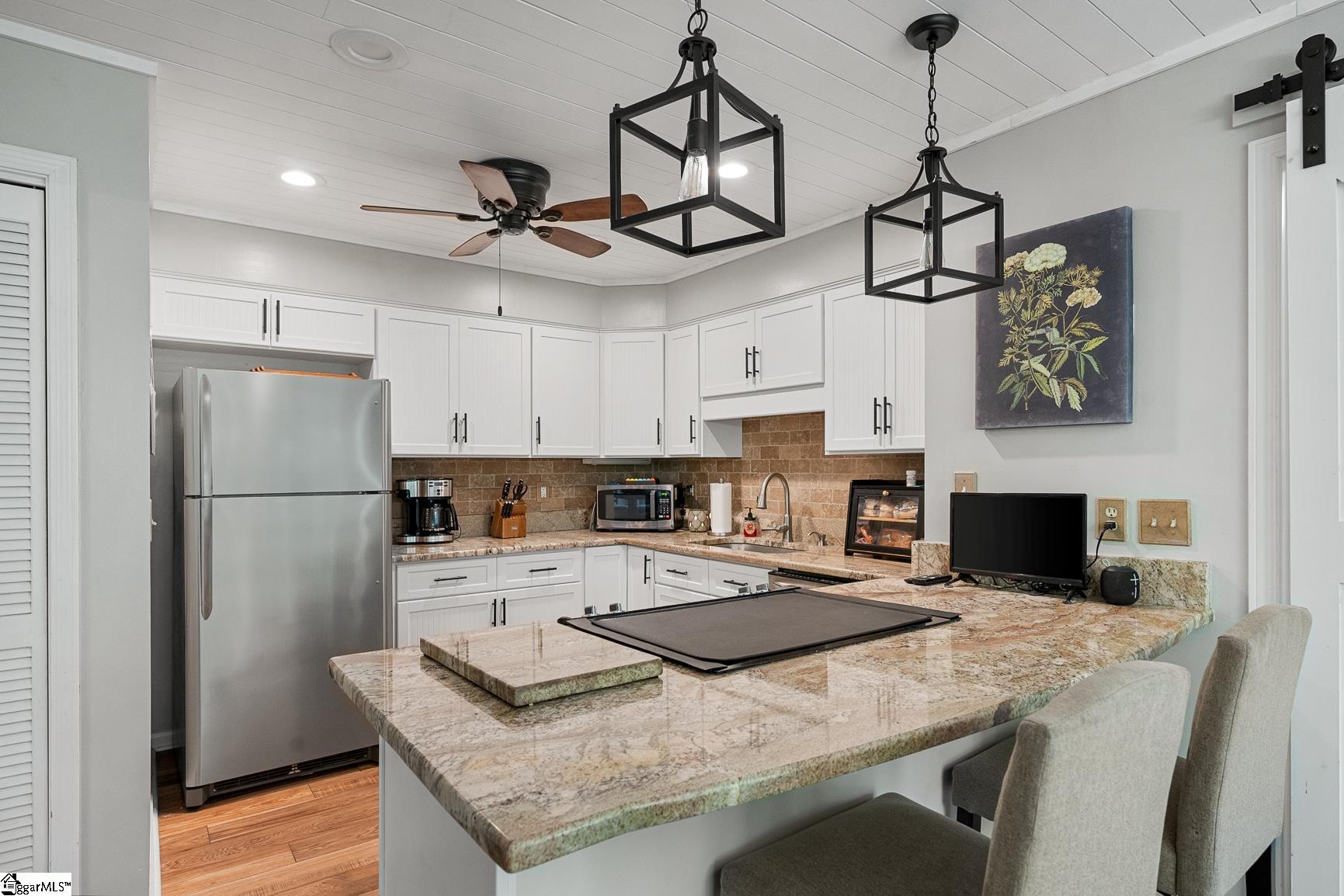 11 Pine Garden Way Drive Salem, SC 29676
