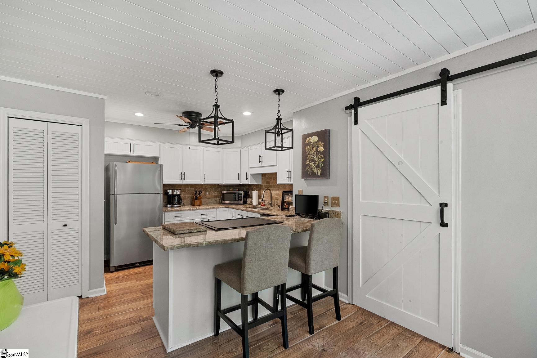 11 Pine Garden Way Drive Salem, SC 29676
