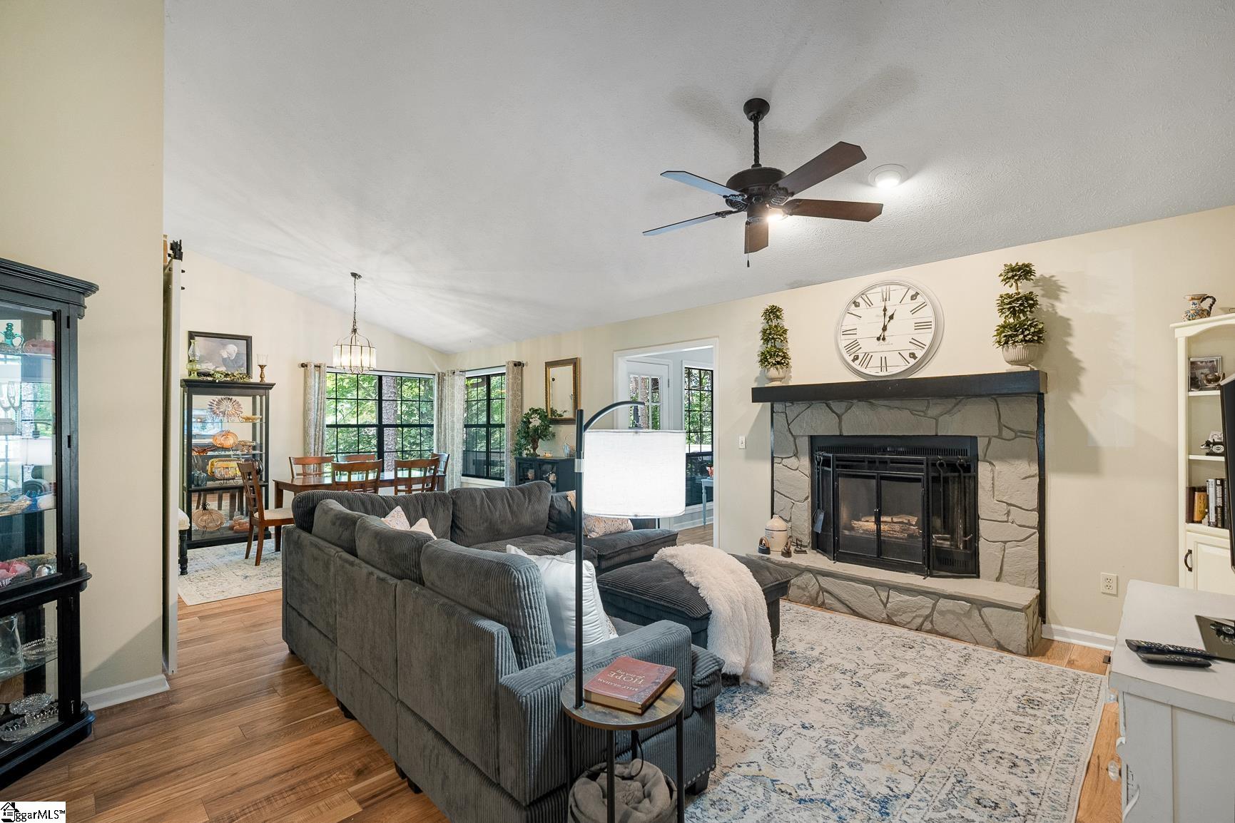 11 Pine Garden Way Drive Salem, SC 29676