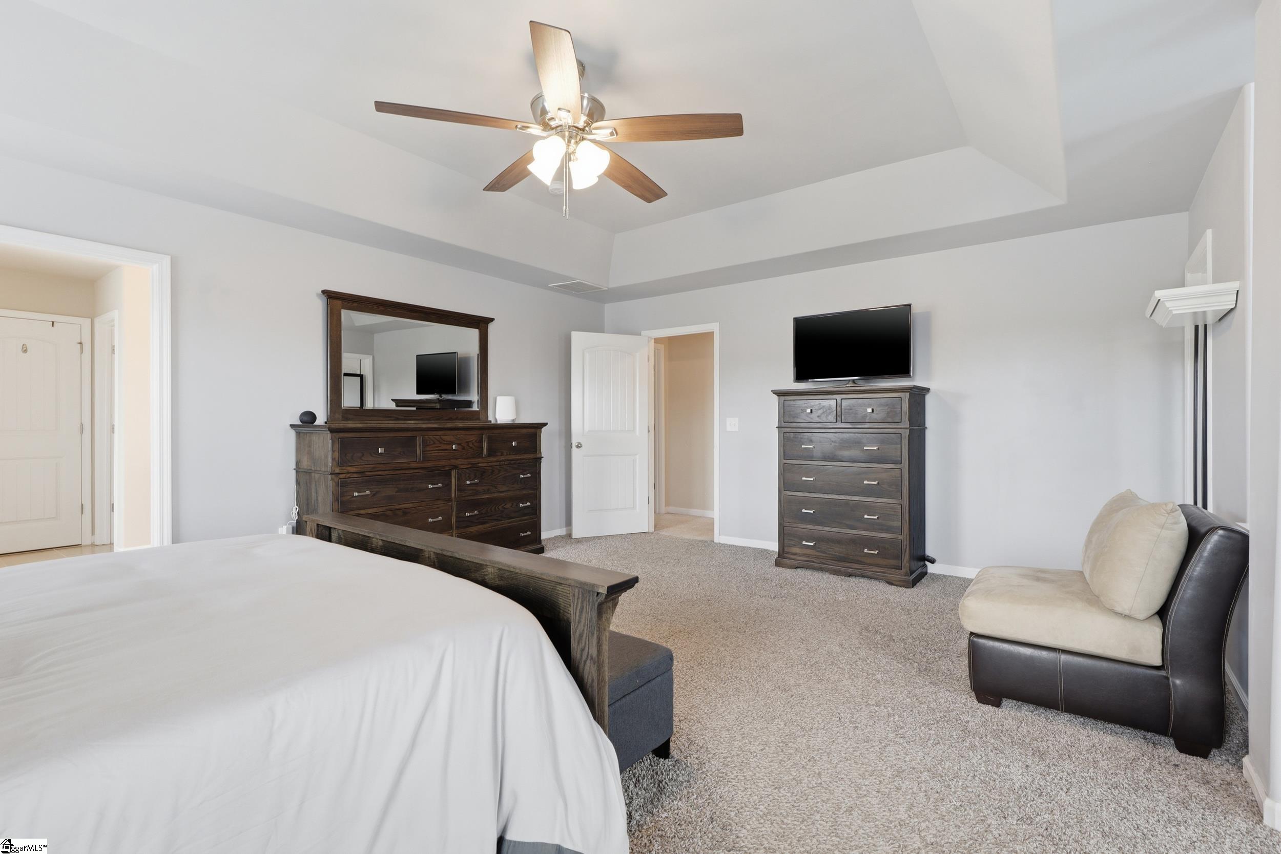 324 Lost Lake Drive Simpsonville, SC 29681-8133
