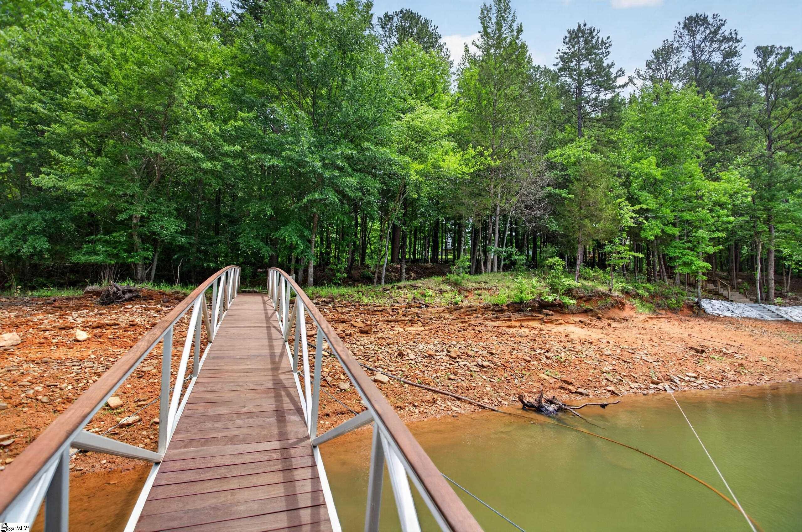 109 Martins Pointe Drive Seneca, SC 29678