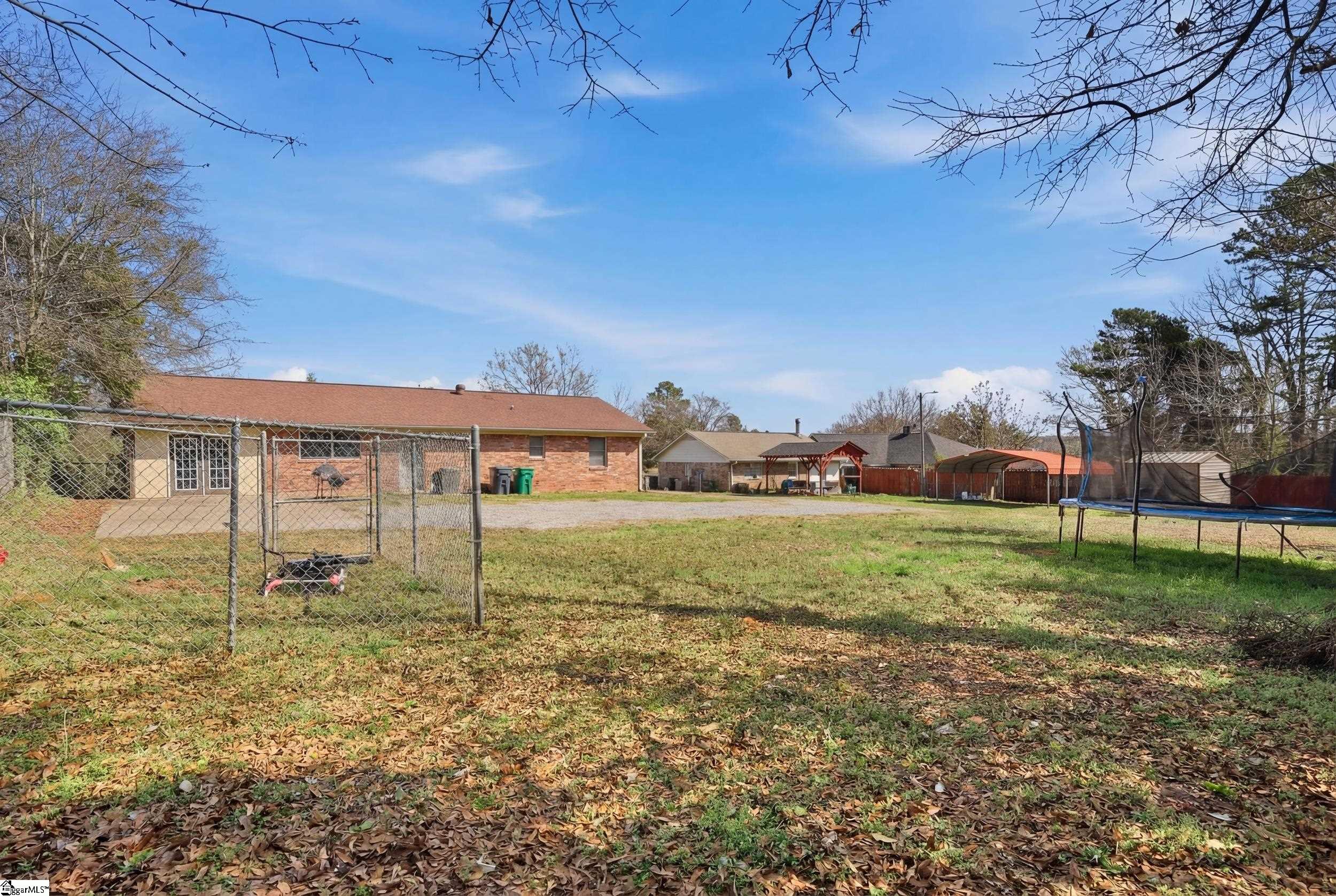 632 Old Augusta Road Greenville, SC 29605
