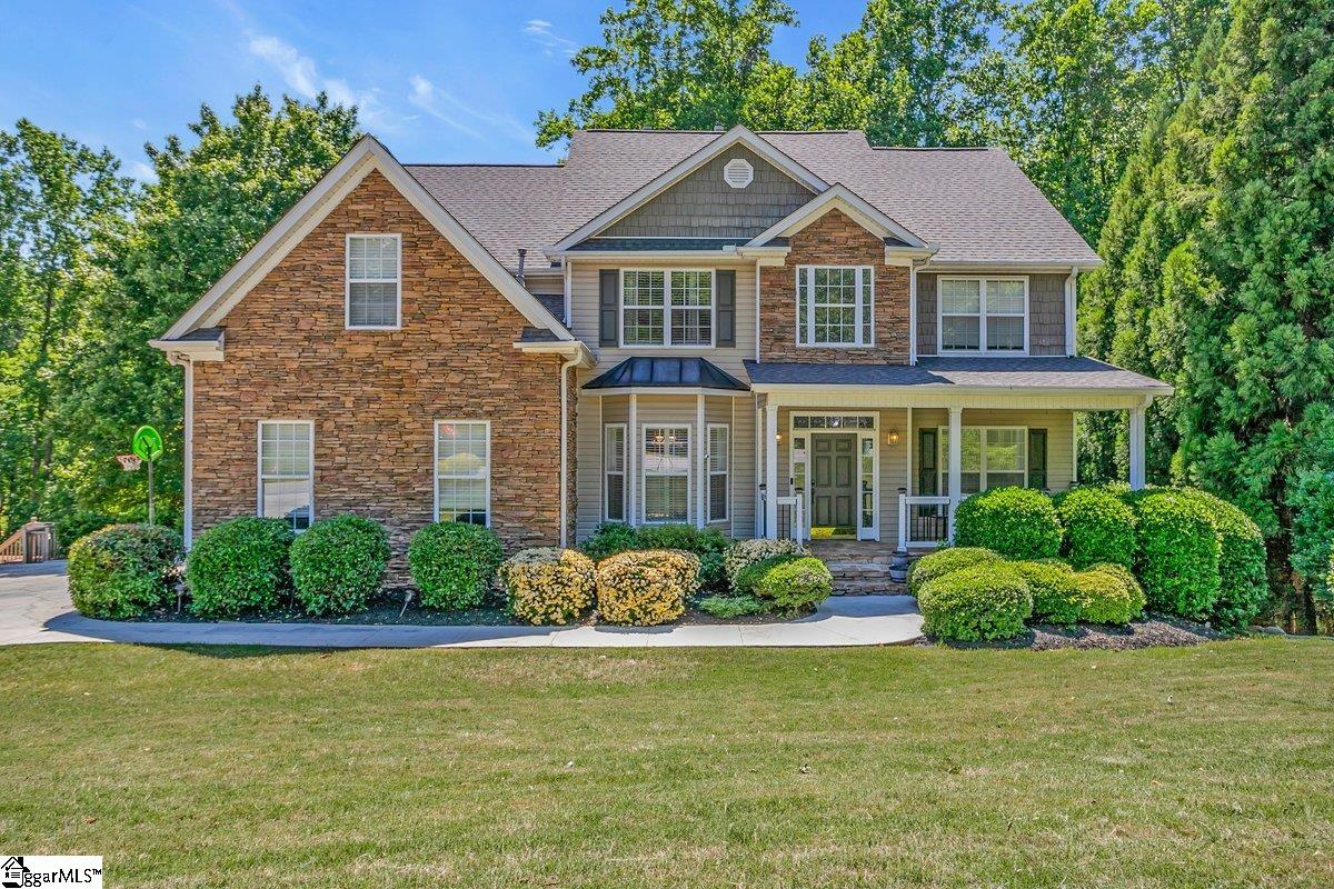 67 Devonhall Way Taylors, SC 29687